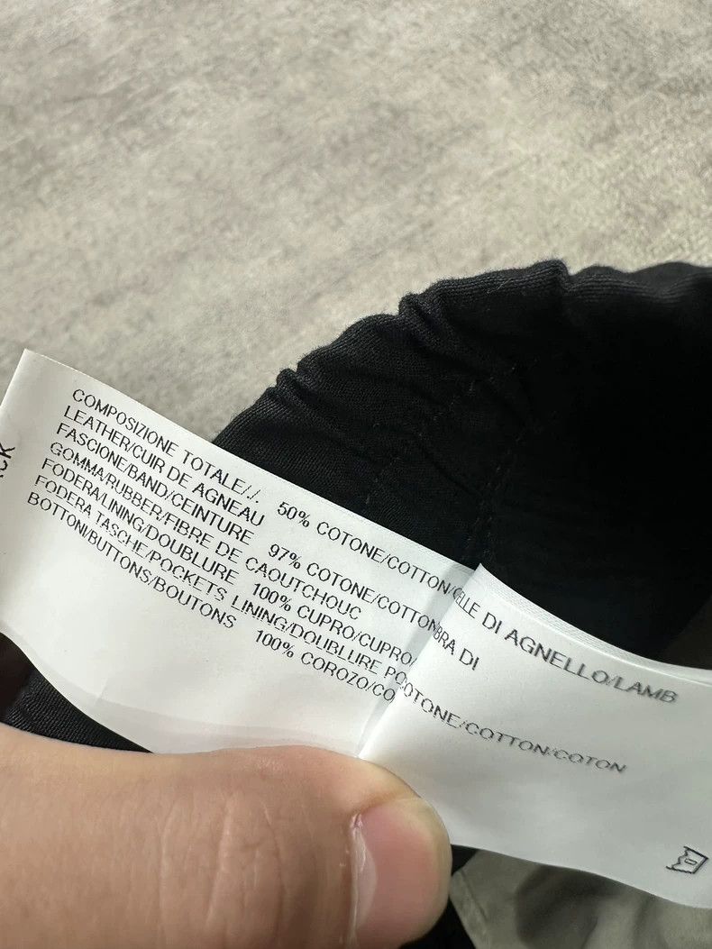 Rick Owens Rick owens size US 50 Old shorts made of sheepskin short s Size US 34 / EU 50 - 5 Thumbnail