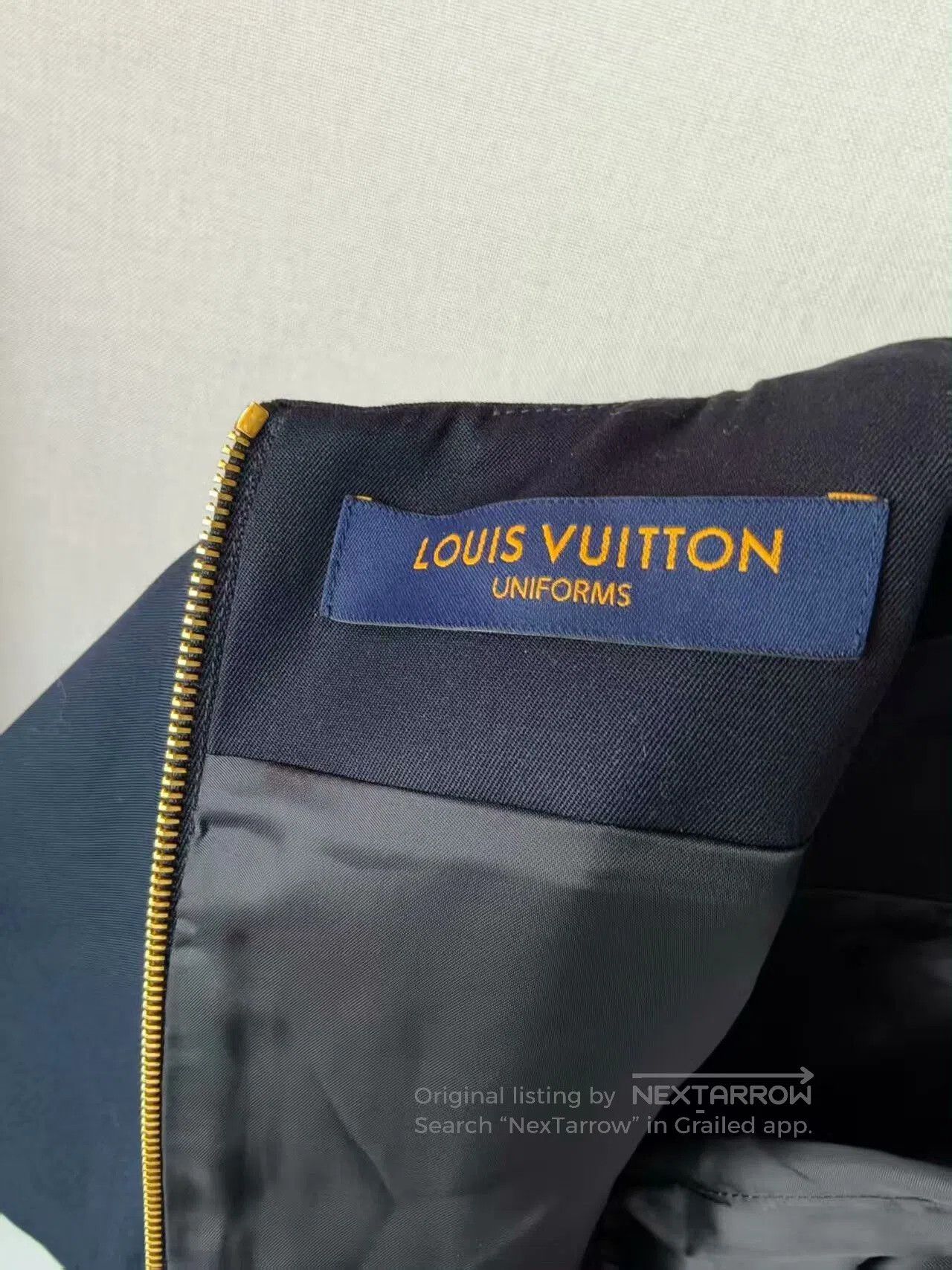 Louis Vuitton Louis Vuitton Staff Dress. Size M / US 6-8 / IT 42-44 - 5 Thumbnail