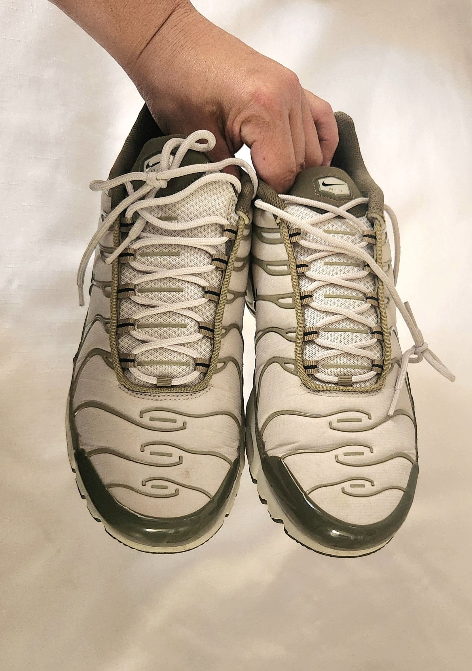 Nike Nike Air Max Plus 'Light Bone Medium Neutral (FB9722-002) Size US 12 / EU 45 - 8 Thumbnail