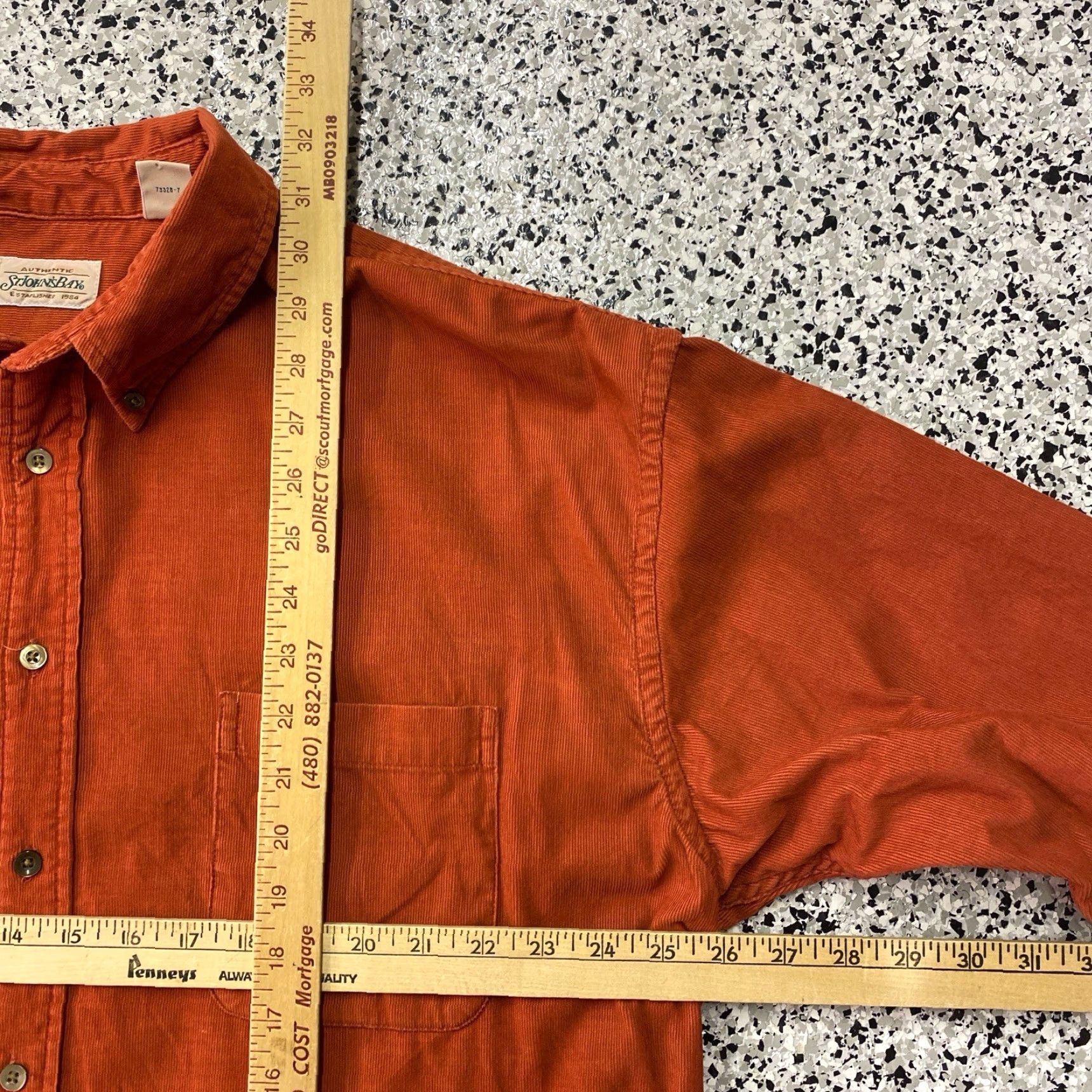 Vintage VINTAGE St. John's Bay Shirt Men XL Orange Corduroy Long Sleeve Button Cotton Size US XL / EU 56 / 4 - 3 Thumbnail