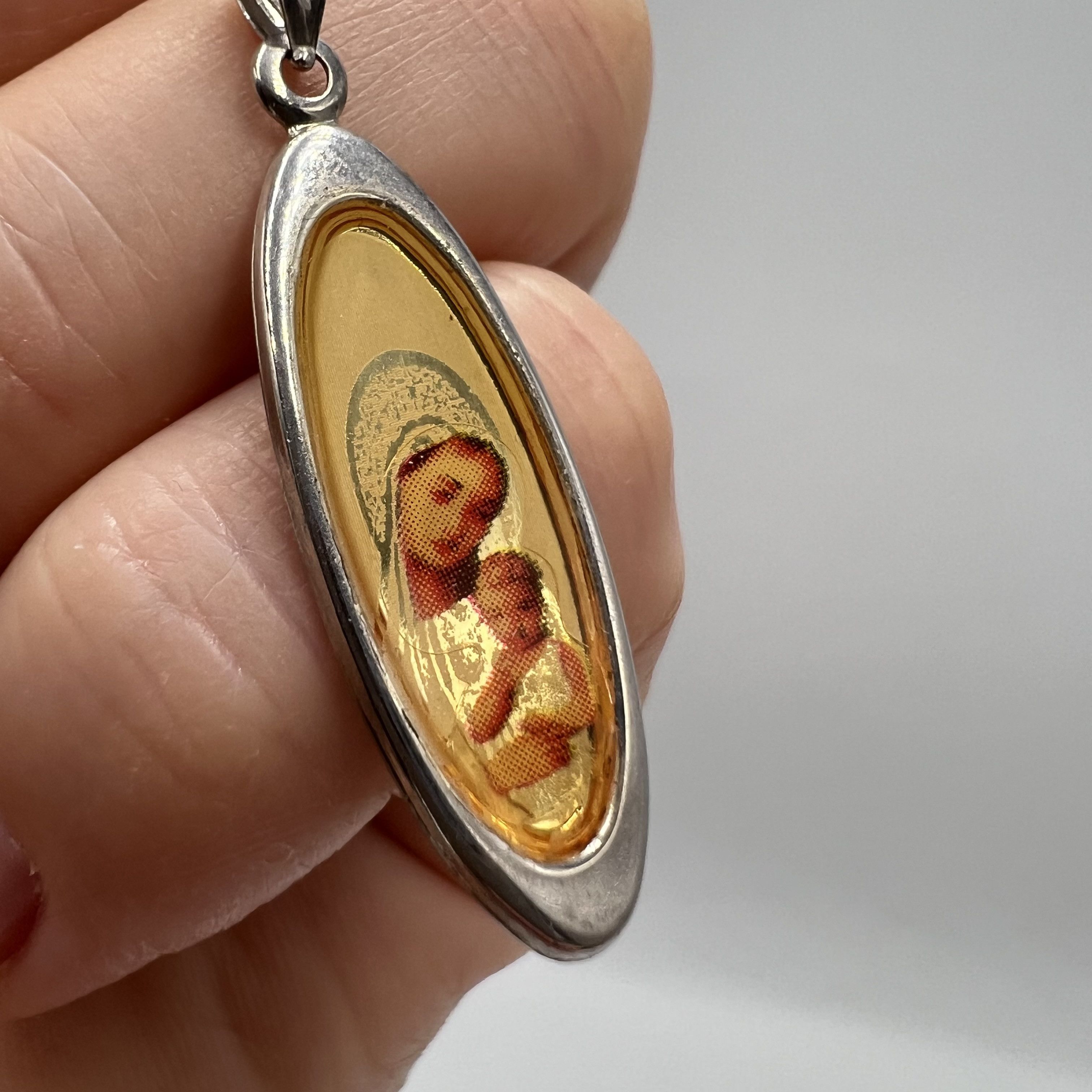Vintage Vintage Pendant Icon Sterling Silver 925 Enamel 1.44gr Size ONE SIZE - 1 Thumbnail