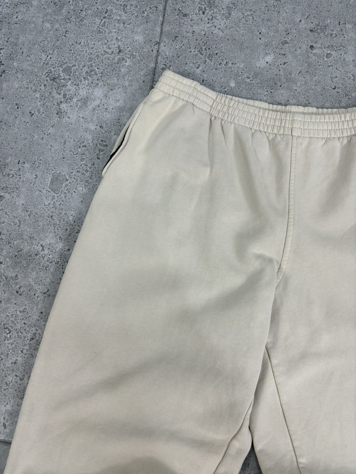 Japanese Brand × Tommy Hilfiger Crazy Wide Leg Hip Hop Sweatpants Tommy Hilfiger Japanesse Size US 36 / EU 52 - 4 Thumbnail