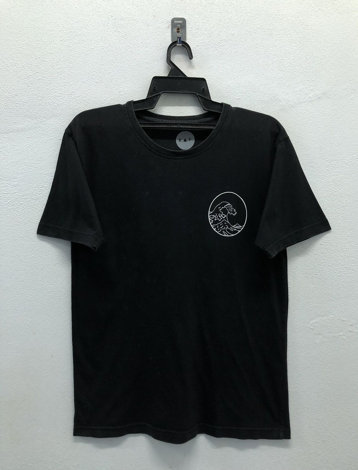 Japanese Brand Vintage RAF Store Still Waters Run Deep T-Shirt Size US M / EU 48-50 / 2 - 2 Thumbnail