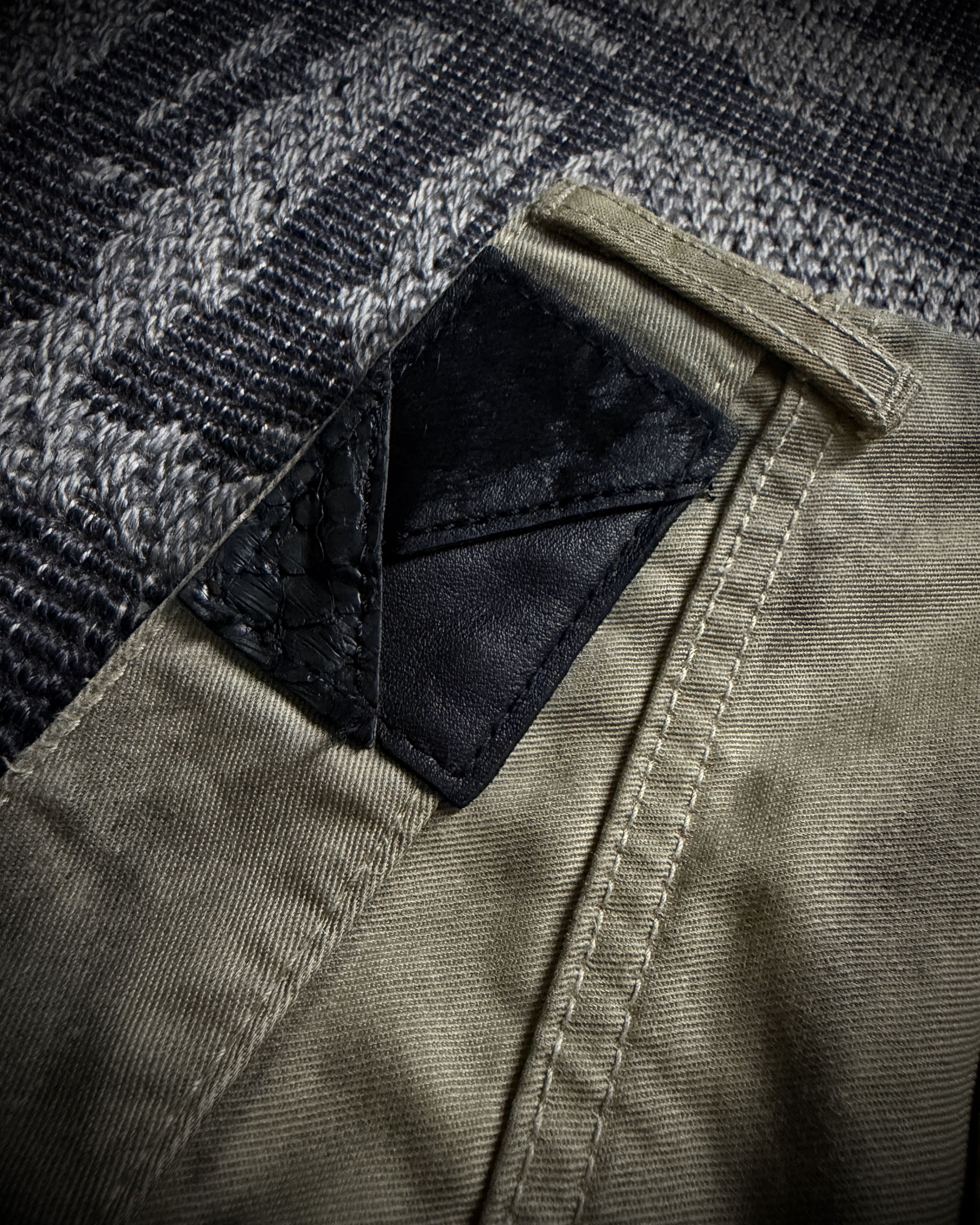GOSTAR DE FUGA FUGA Washed Sand Heavy Stitch Distressed Bootcut Size US 31 - 13 Thumbnail