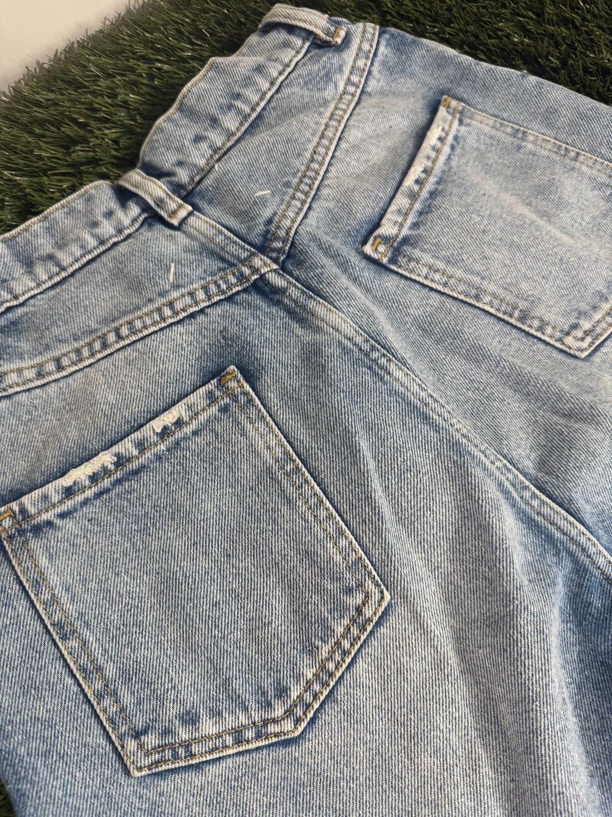 Maison Margiela Maison Margiela Cut-Out Distressed Denim Jeans Size 33" - 14 Thumbnail