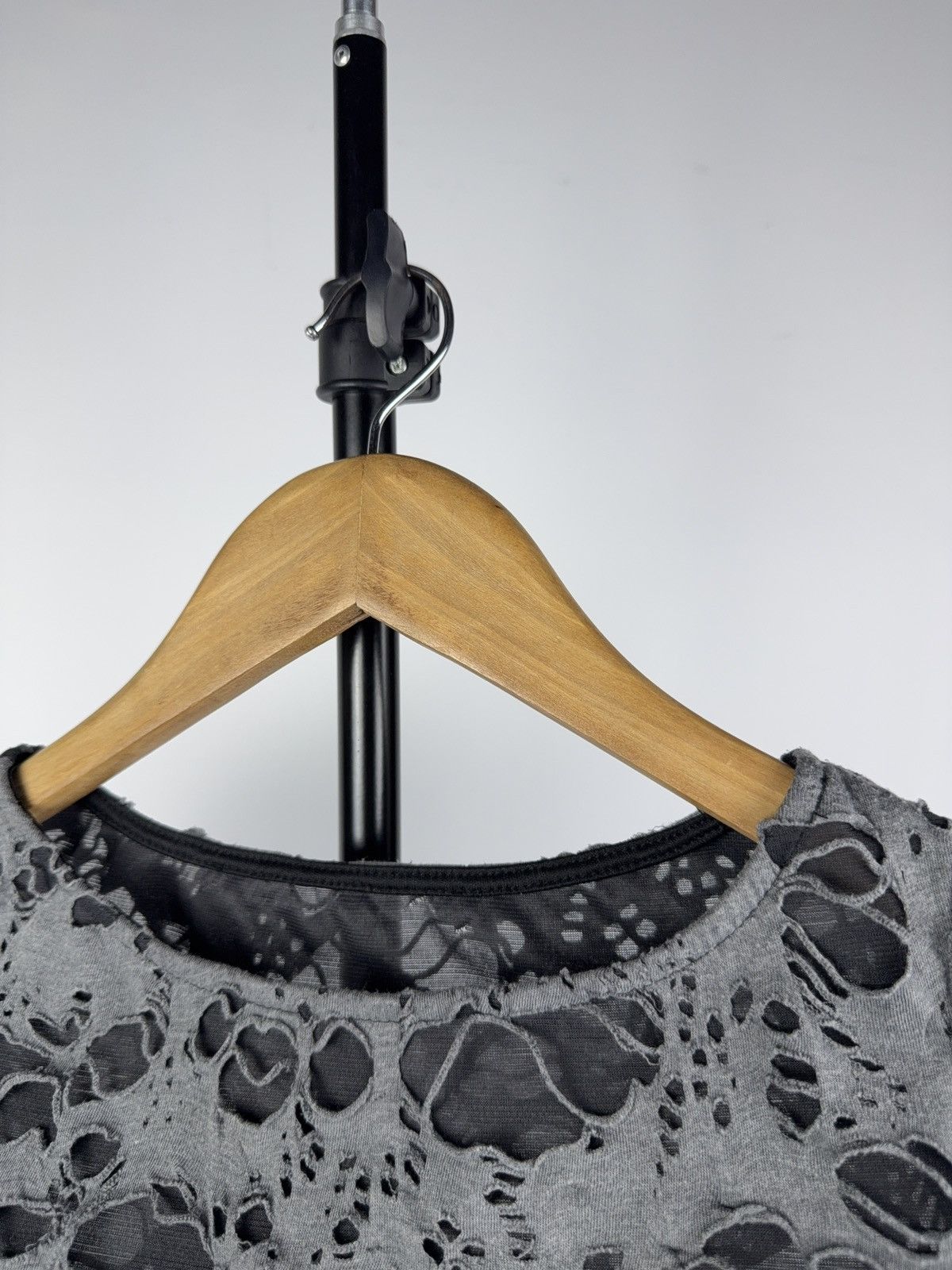 Japanese Brand Distressed Mesh Layered Crop Top Gray Grunge Avant Garde Size XS / US 0-2 / IT 36-38 - 4 Thumbnail