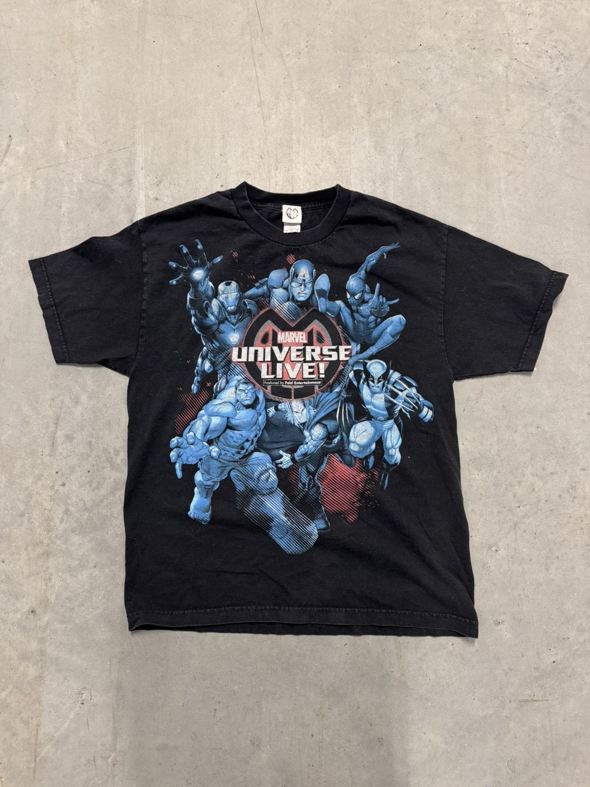 Marvel Comics × Vintage Y2K Marvel Universe Live Tour Tee Size US L / EU 52-54 / 3 - 1 Thumbnail