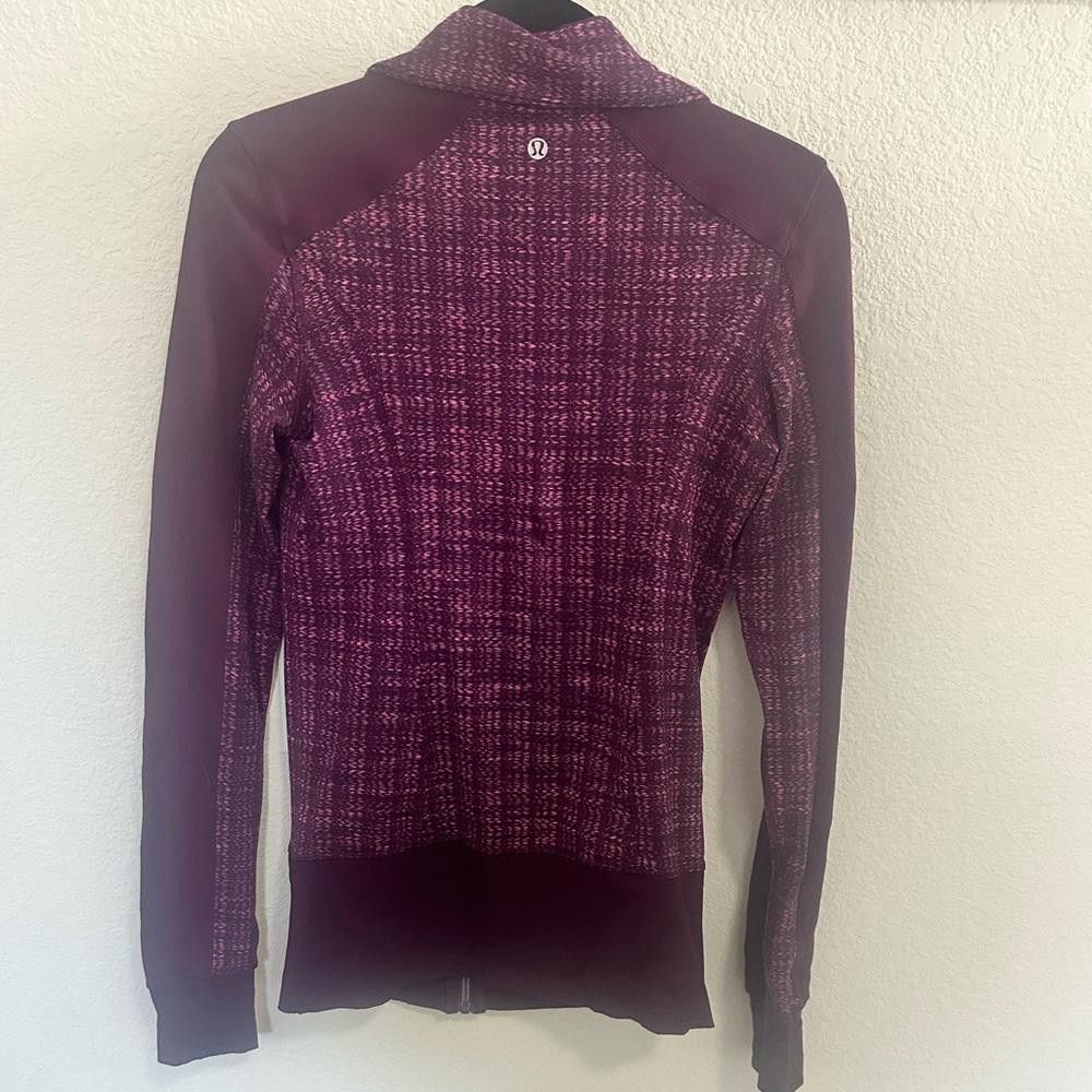 Lululemon Lululemon Nice Asana Purple Jacket August Glo / Plum Size 6 Size M / US 6-8 / IT 42-44 - 7 Thumbnail