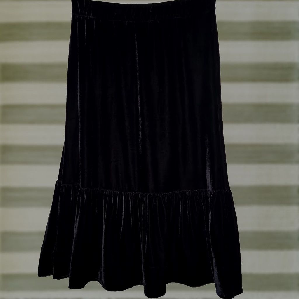 Soft Surroundings VINTAGE Soft Surroundings Skirt Large Long Black Velour Maxi Whimsigoth Dark Fairy Size 36" / US 14 / IT 50 - 1 Thumbnail