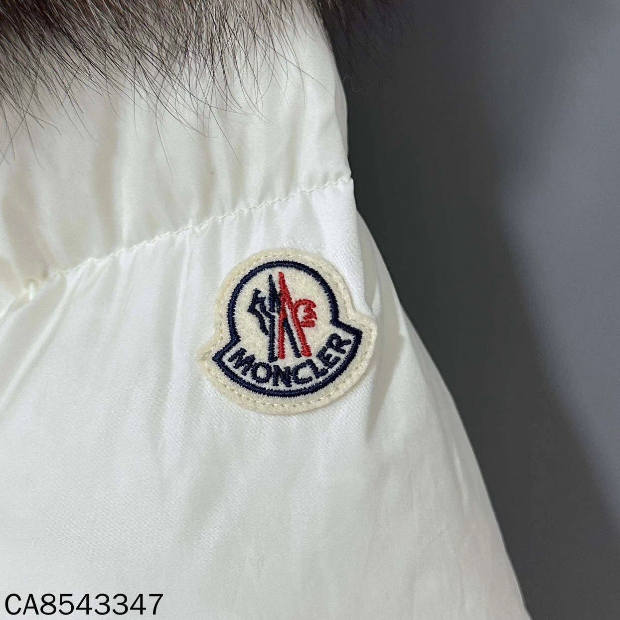 Moncler Moncler Blue Fox Fur Collar White Down Coat New Size S / US 4 / IT 40 - 6 Thumbnail