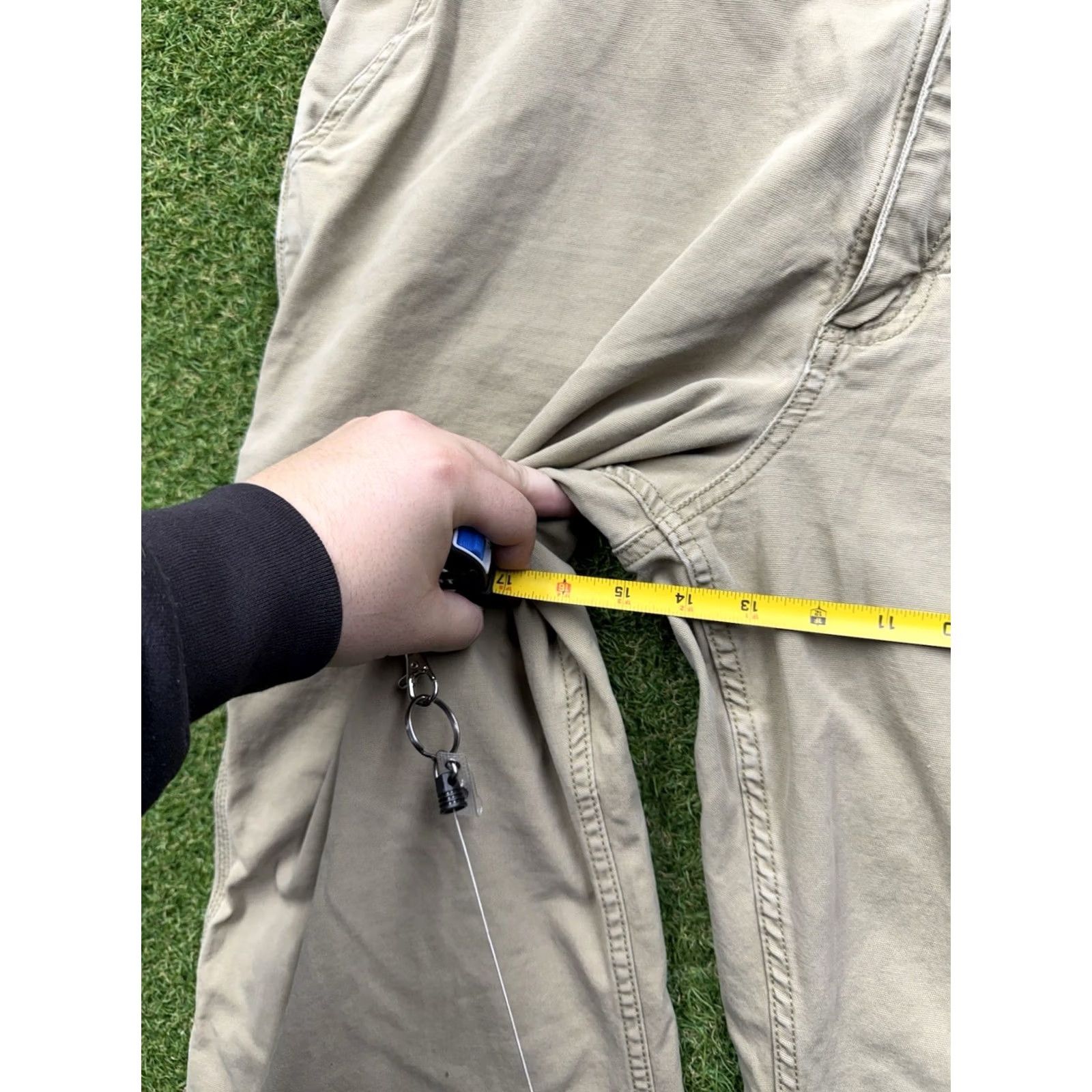 Carhartt Carhartt Carpenter Pants Mens 44x30 Workwear Cotton Beige Relaxed fit B324 FDK Pants Jeans Beige Carhartt Mens 44 Relaxed 30 Inseam 5-Pocket Size US 44 / EU 60 - 5 Thumbnail