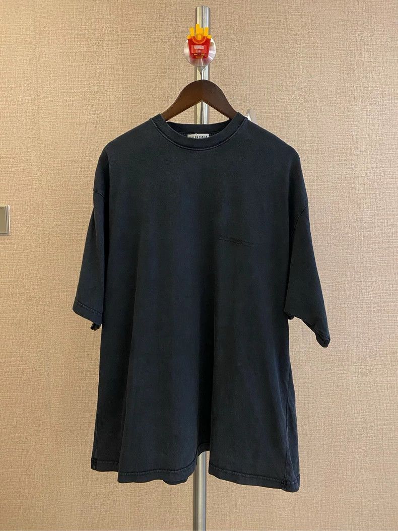 Balenciaga Balenciaga Cover rubber strip logo washed and made old sho Size US L / EU 52-54 / 3 - 1 Thumbnail