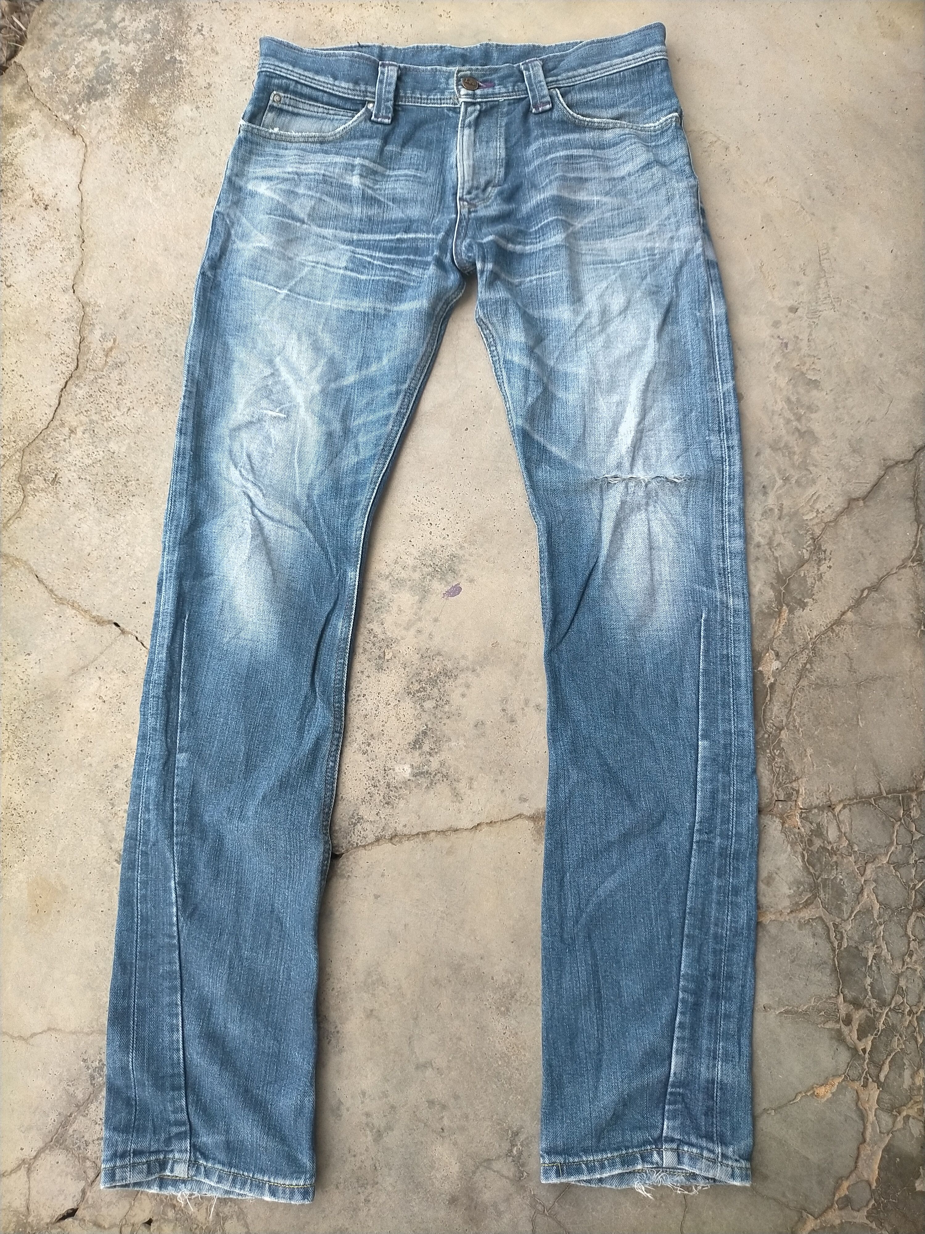 Lee × Takeo Kikuchi 🔥 Distressed Lee x Takeo Kikuchi Washed Skinny Jeans Size US 31 - 1 Thumbnail
