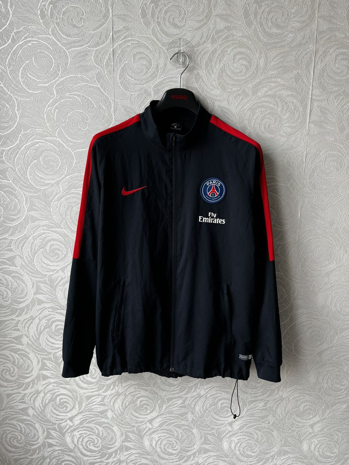 Nike Nike PSG 2016/17 Zip Up Track Jacket Top M size Drill Y2K Size US M / EU 48-50 / 2 - 1 Thumbnail