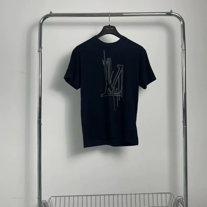 Louis Vuitton Louis Vuitton Lectrographic thread-hanging short sleeve Size US S / EU 44-46 / 1 - 1 Thumbnail