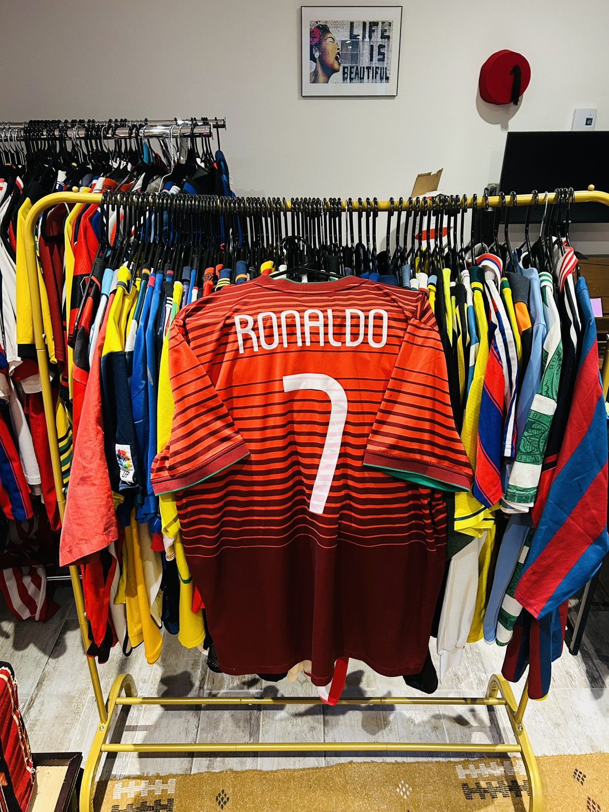 Nike × Vintage Portugal 2014 home jersey Size US XL / EU 56 / 4 - 2 Thumbnail