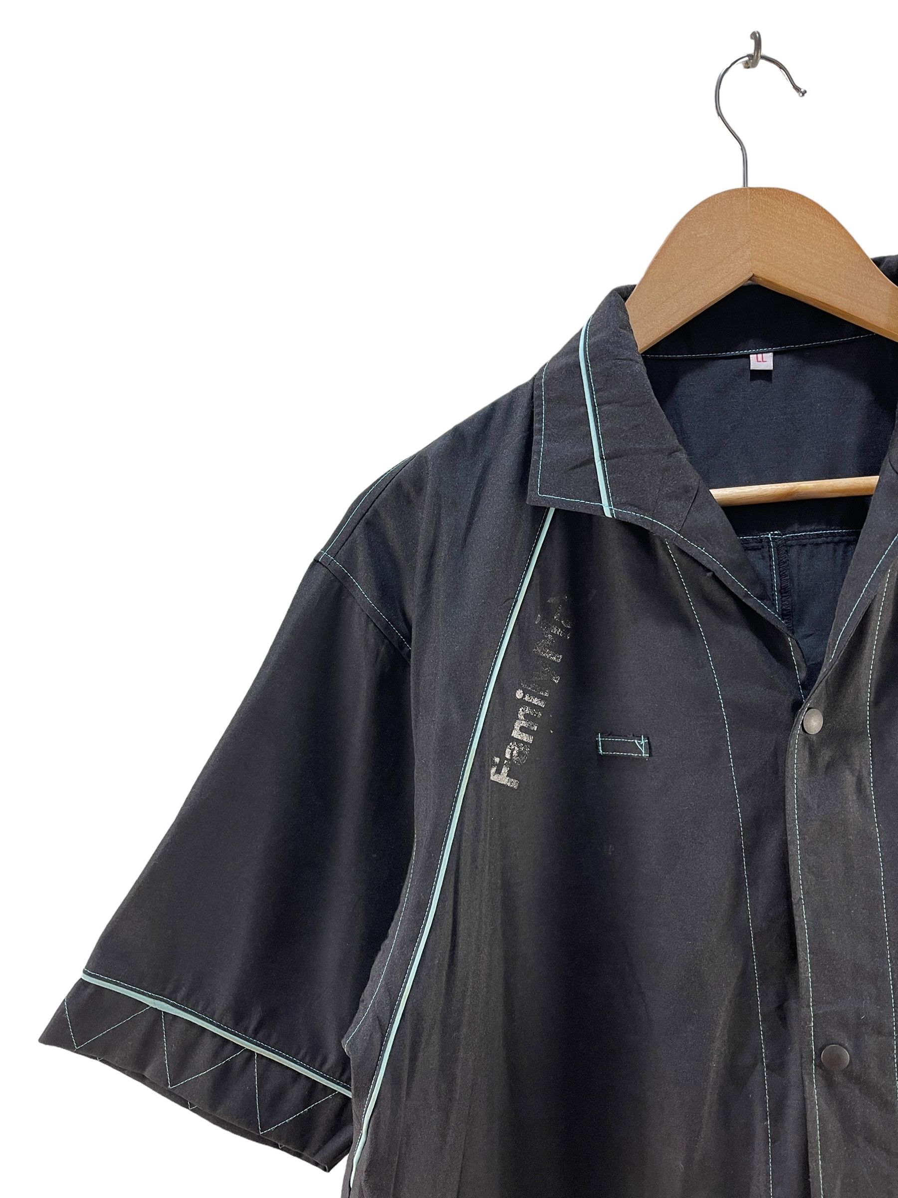 Japanese Brand Vintage Family Mart Workers Jacket Size US L / EU 52-54 / 3 - 8 Thumbnail