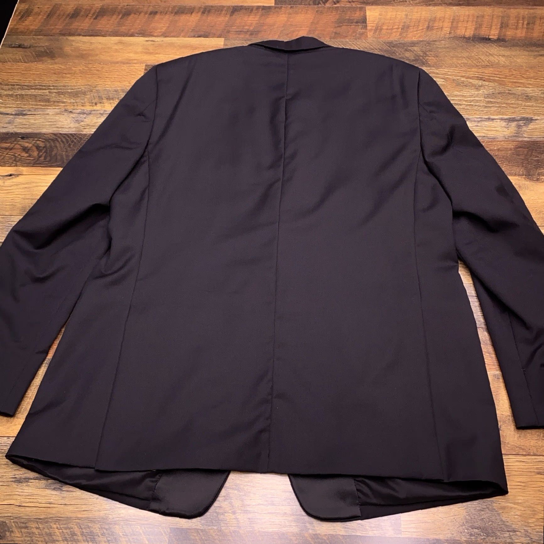 Jos. A. Bank Jos. A. Bank Tuxedo Travelers Suit 46 Long Black Wool 41x32 Pants 2 Piece Formal Size 46R - 3 Thumbnail