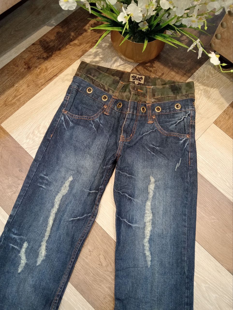 If Six Was Nine JAPANESE NYLAUS DOUBLE WAIST FLARED JEANS Size US 31 - 4 Thumbnail