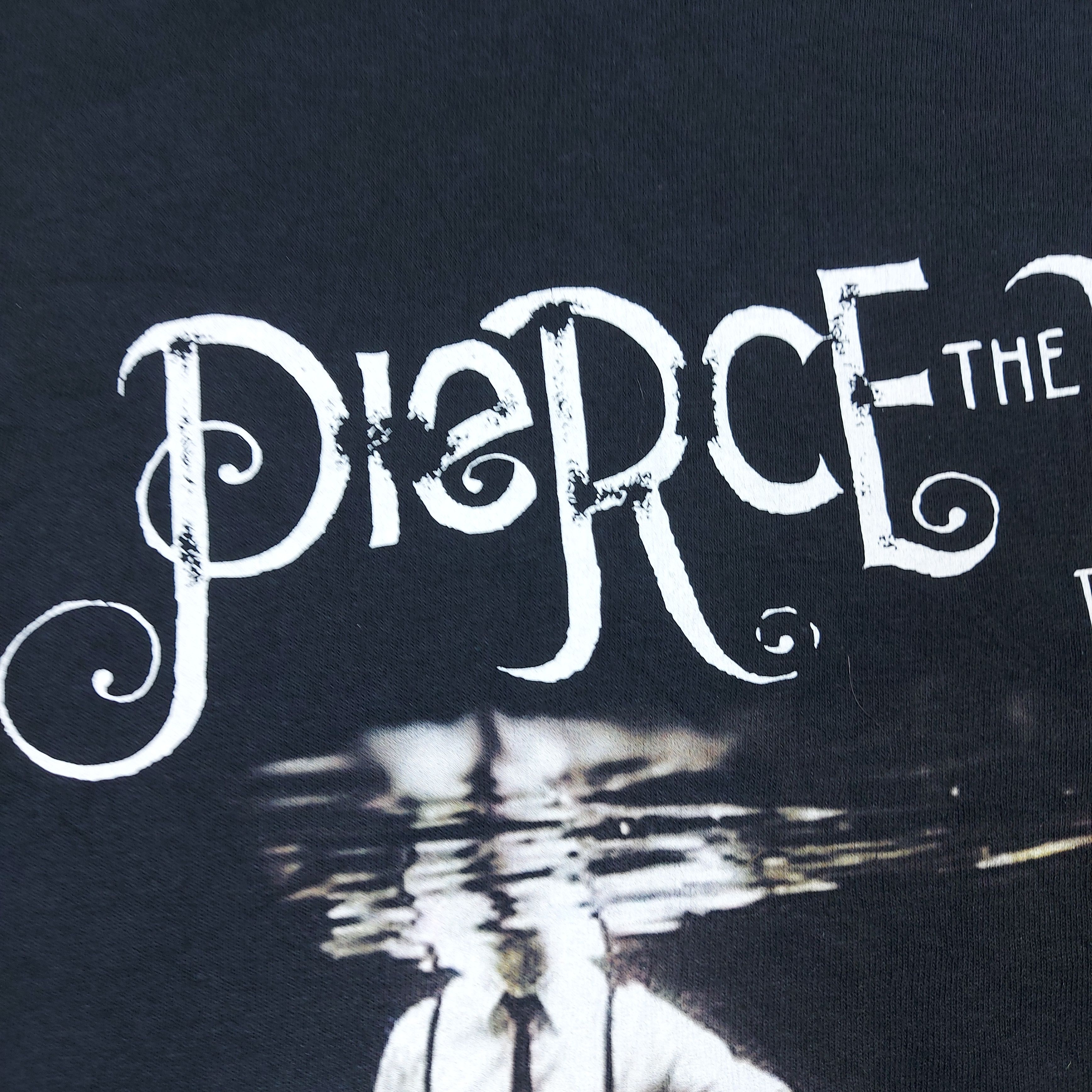 Band Tees Pierce The Veil Band Selfish Machines Album EMO Pop-Punk TEE Size US M / EU 48-50 / 2 - 6 Thumbnail