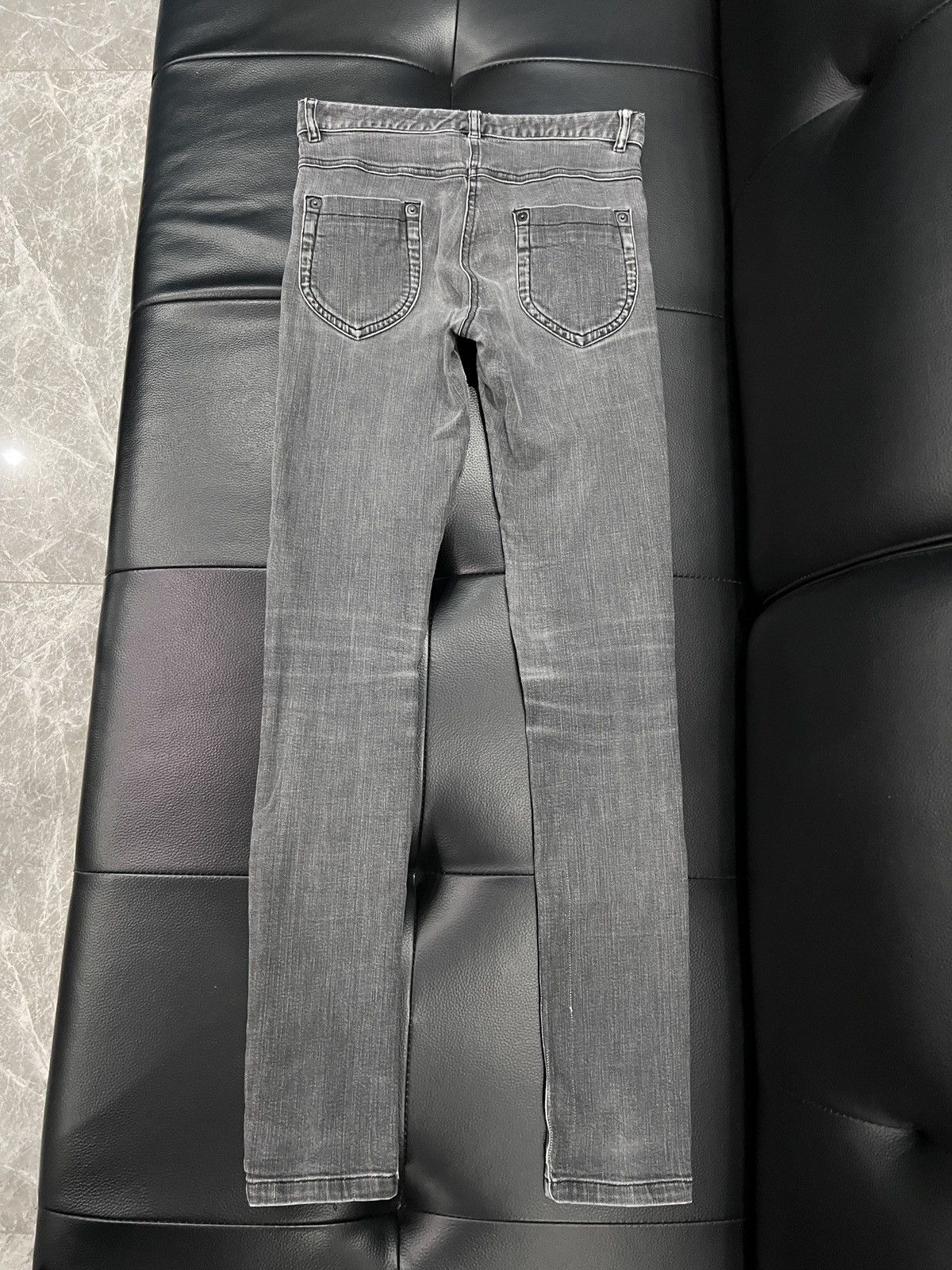 Maison Margiela Maison Martin Margiela Line 14 Distressed Slim Denim Jeans Size 27" / US 4 / IT 40 - 2 Thumbnail