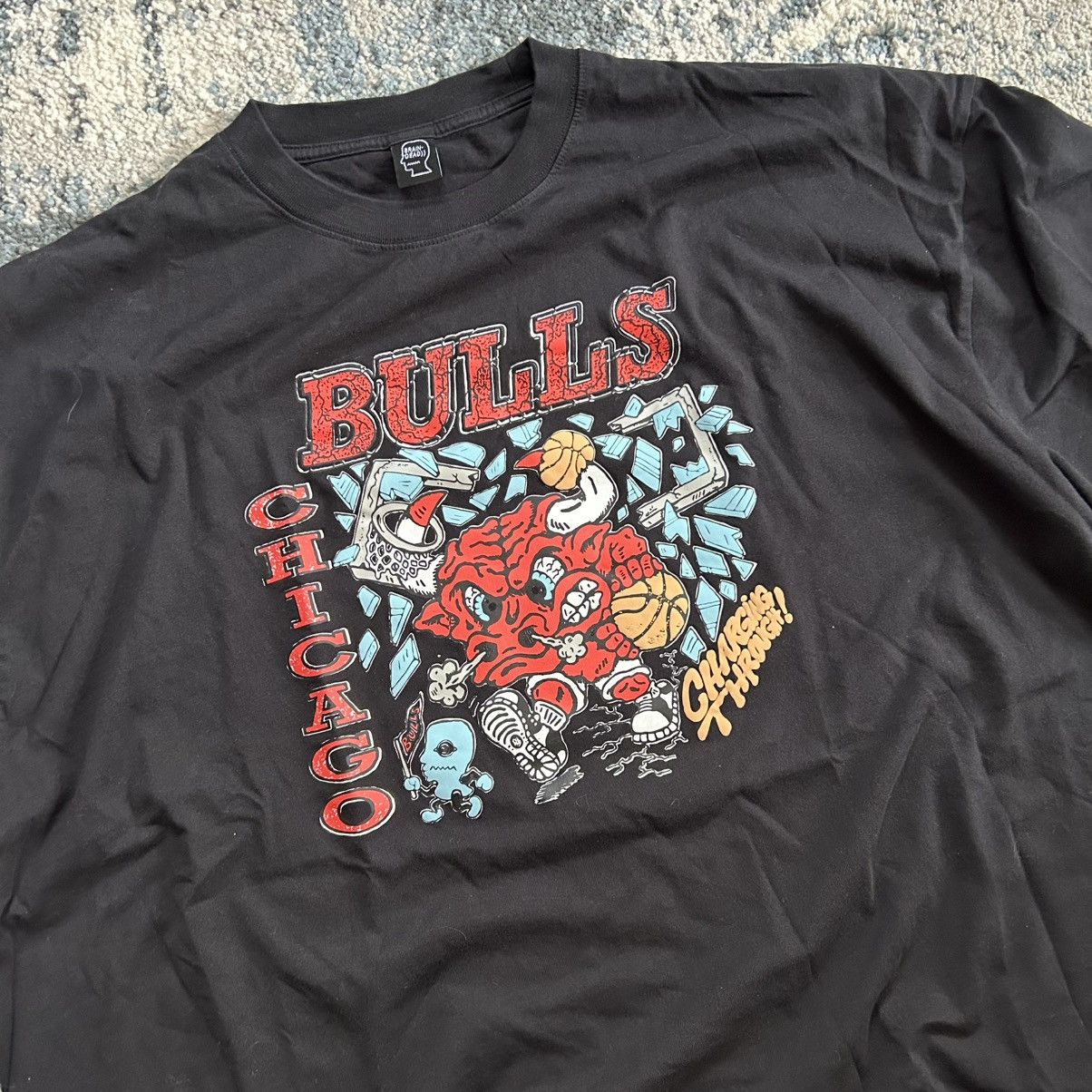 Brain Dead 2XL CHiCAGO BULLS TEE WiDE BOXY CROPPED NBA iDENTiFY ARTiST Size US XXL / EU 58 / 5 - 1 Thumbnail