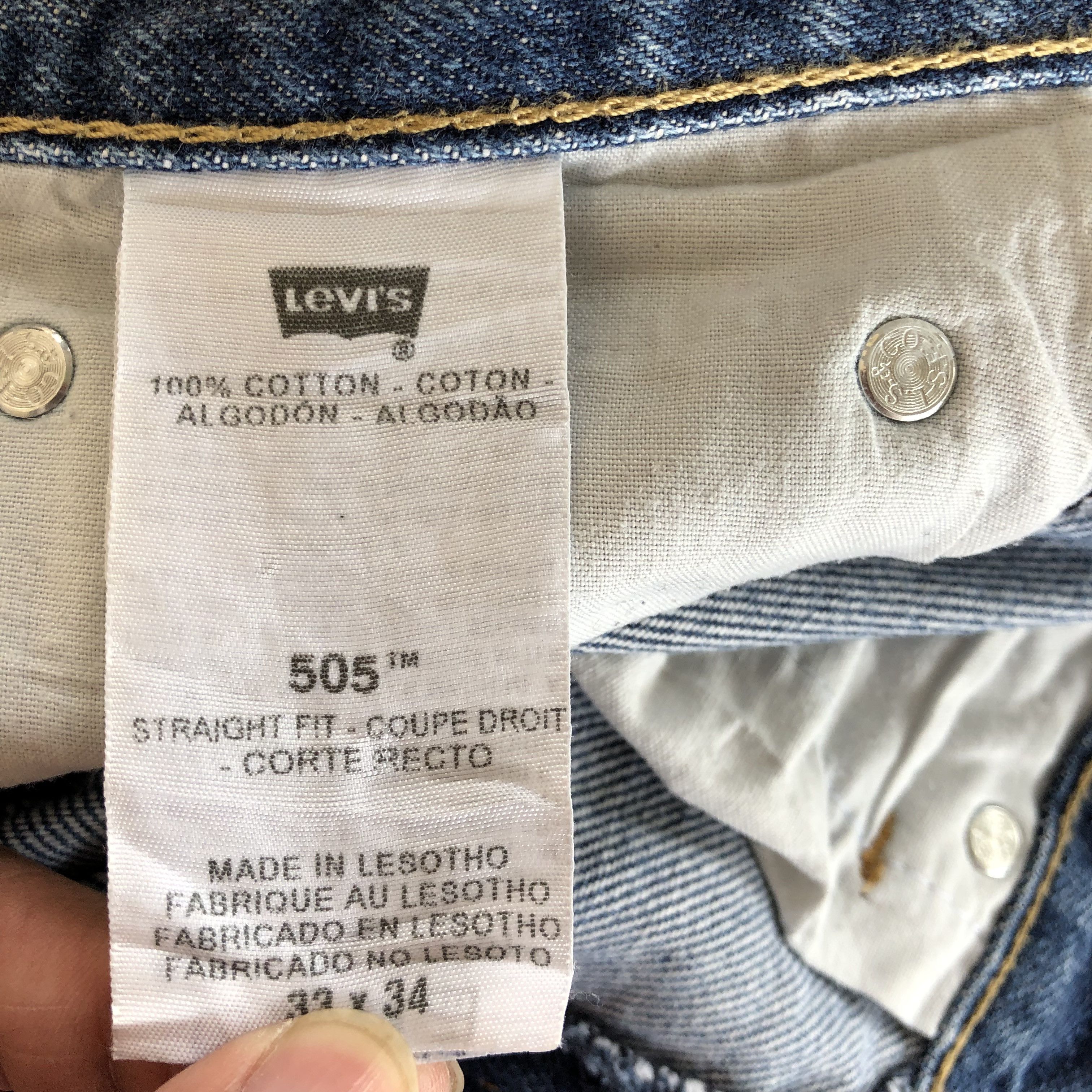Levi's Vintage Y2K Levis Distressed Jeans Levis 505 Stonewash Denim Size US 34 / EU 50 - 8 Thumbnail