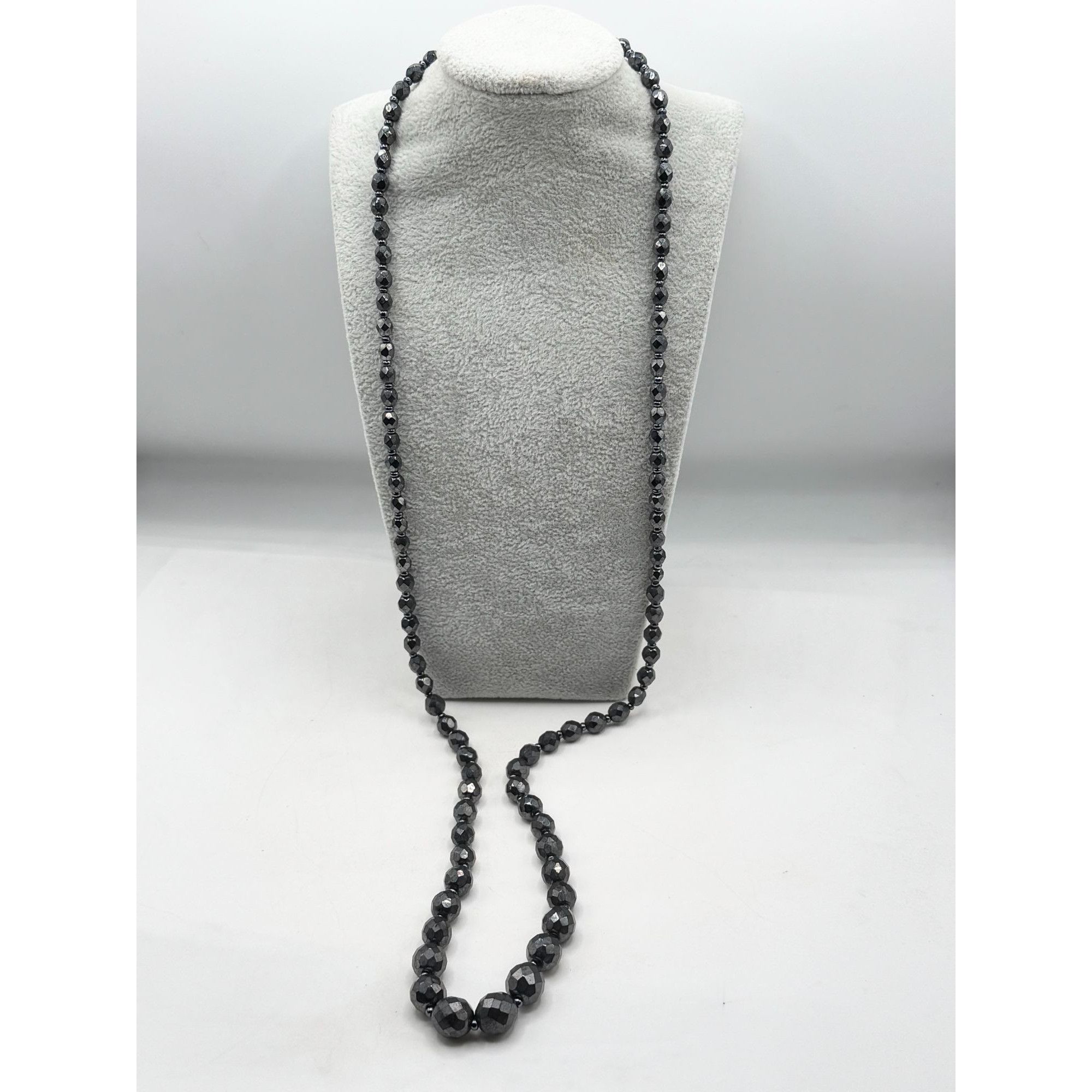 Vintage Vintage black grey bohemian glass beaded necklace Size ONE SIZE - 1 Thumbnail
