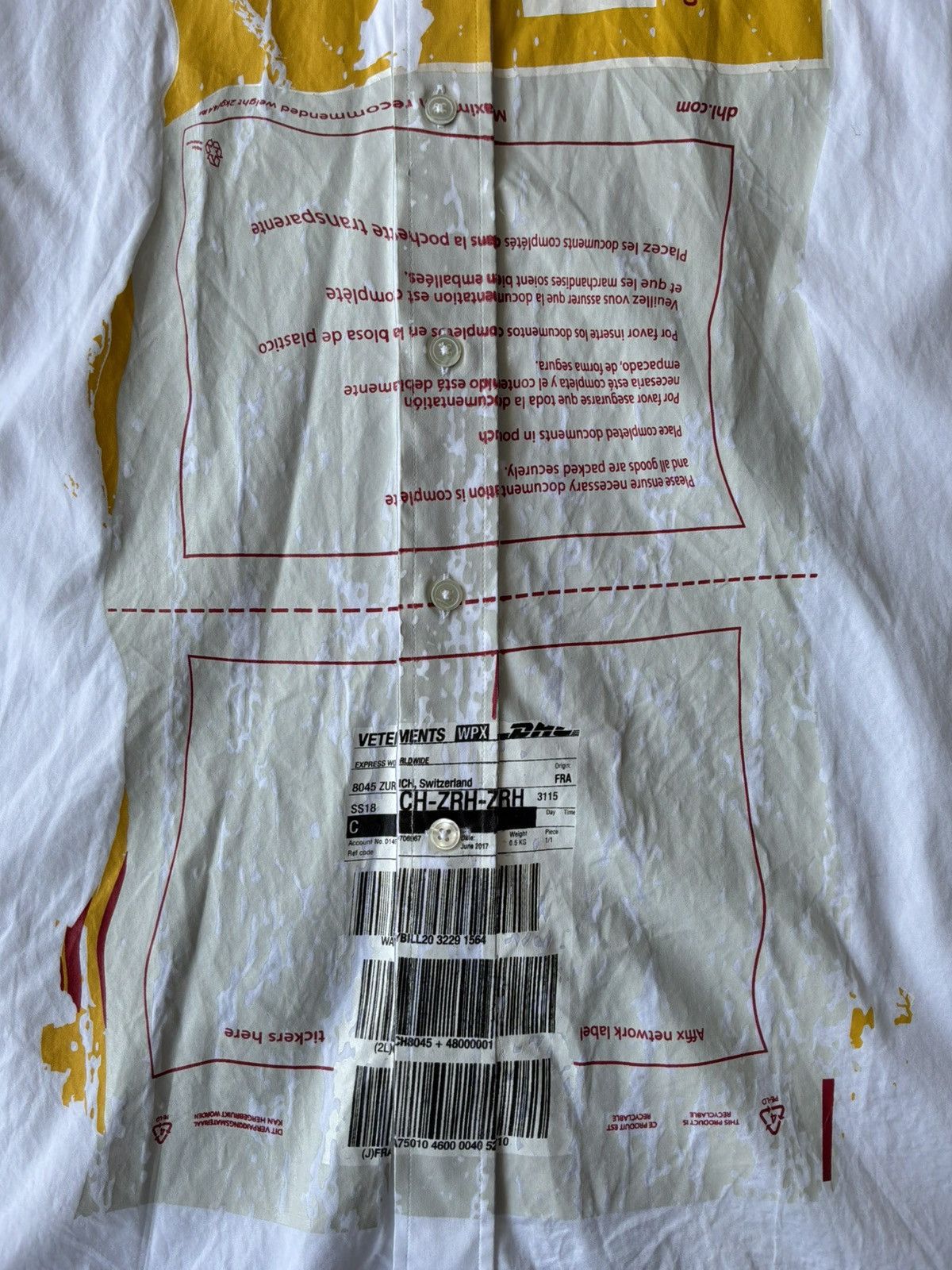 Vetements Vetements - DHL Splatter - Oversized Shortsleeve Buttondown Size US XXL / EU 58 / 5 - 5 Thumbnail
