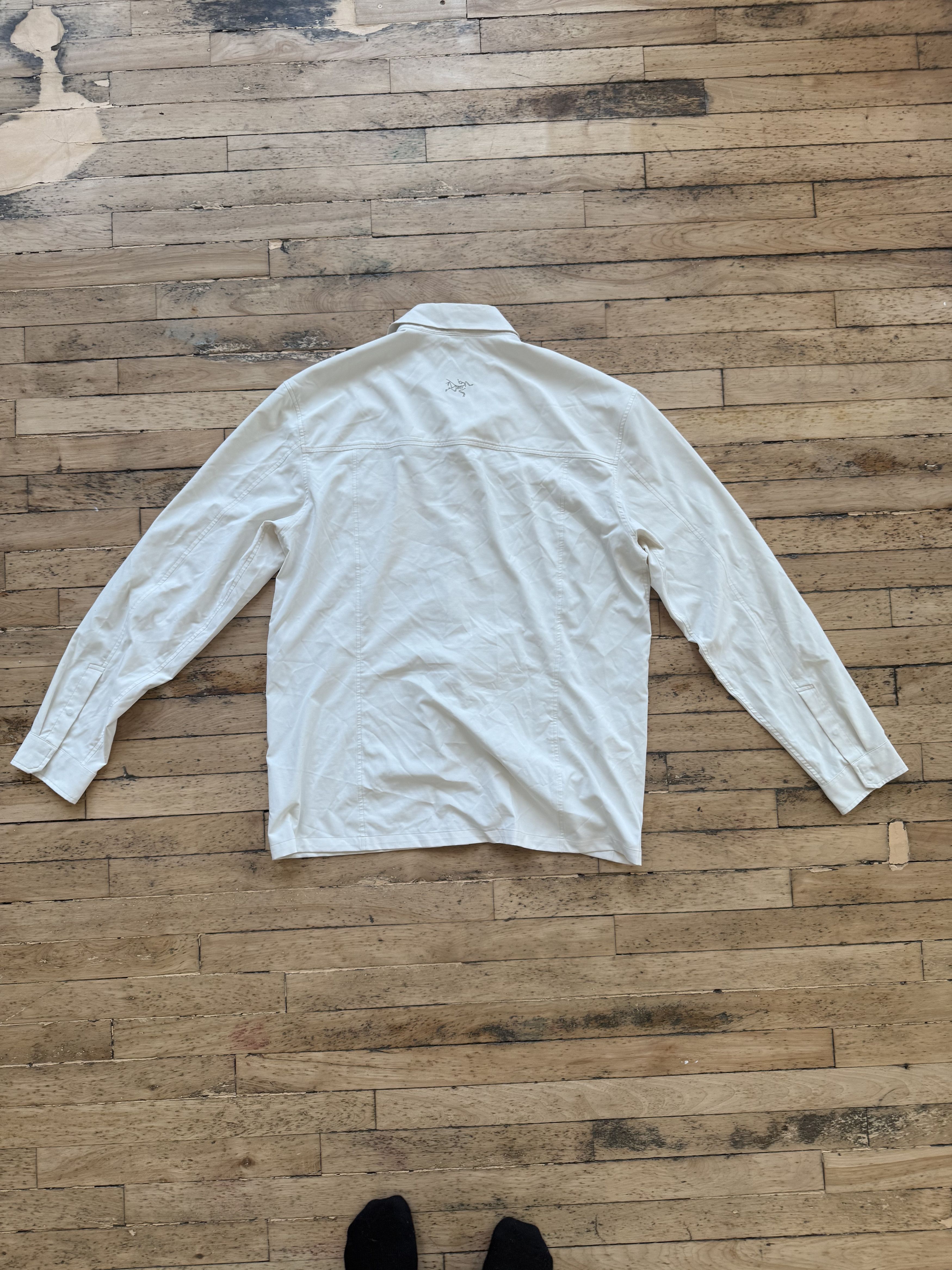 Arc'teryx White Arc'teryx Shirt Size US XL / EU 56 / 4 - 2 Thumbnail