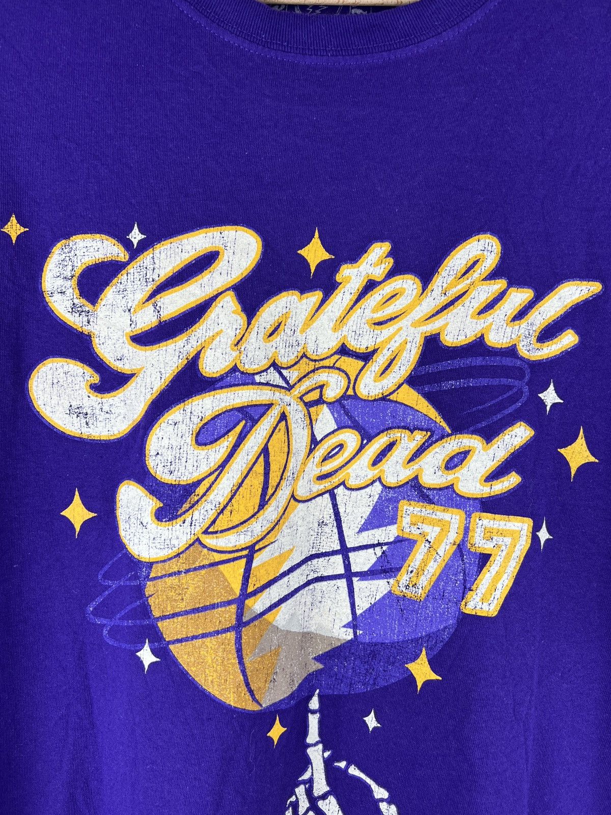 Grateful Dead Grateful Dead 77 NFA Basketball Purple Y2K t shirt Size US L / EU 52-54 / 3 - 2 Thumbnail