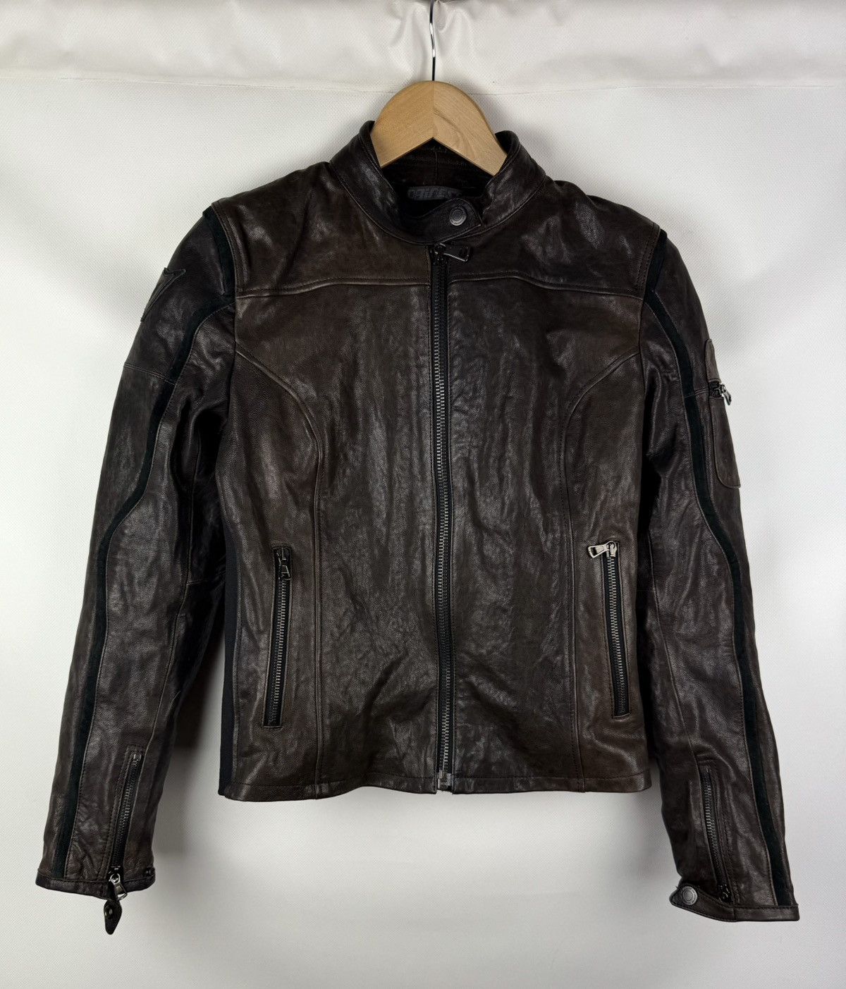 Dainese Dainese Ladies Leather Biker Racing Motorcycle Jacket Size M / US 6-8 / IT 42-44 - 1 Thumbnail