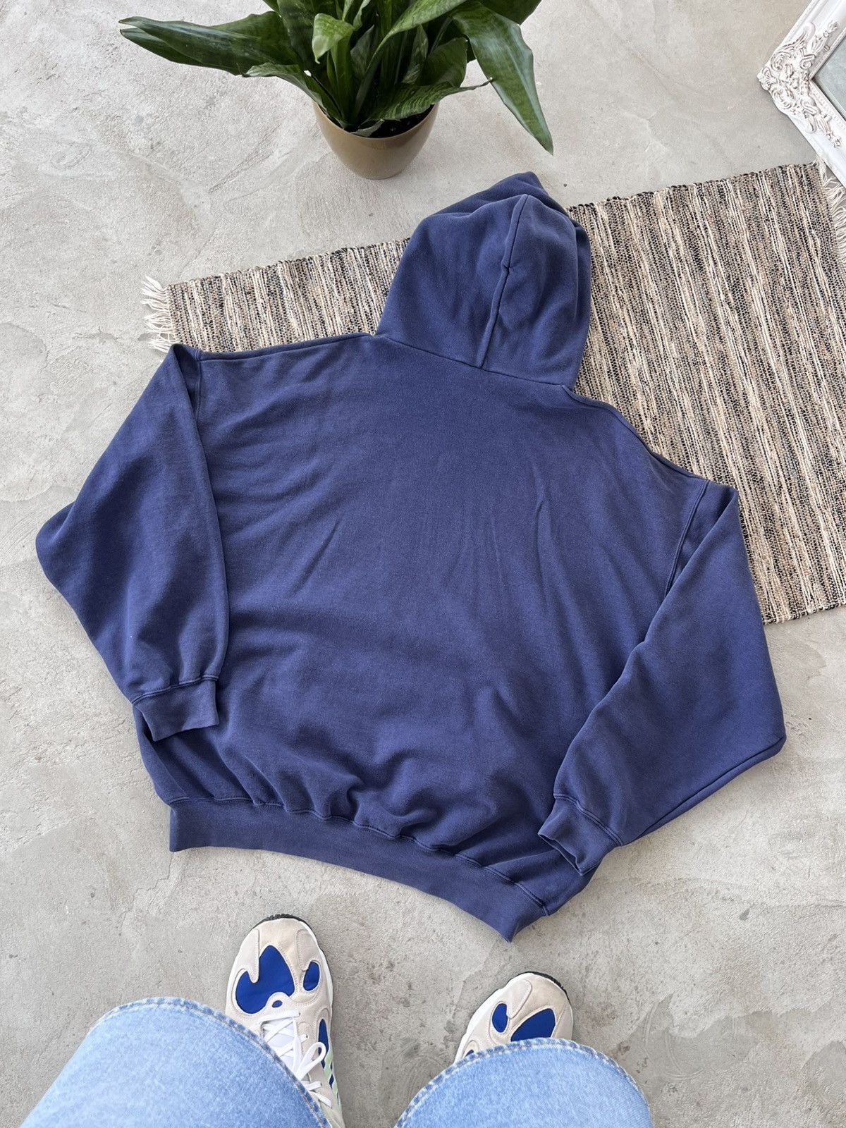 Fruit Of The Loom × Vintage Vintage Fruit of the Loom Faded Blue Hoodie oversized fit Size US XXL / EU 58 / 5 - 3 Thumbnail