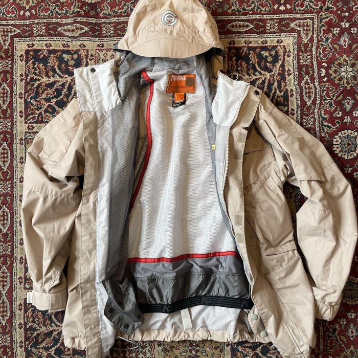 Burton 2002 Burton Analog Kevlar hidden pocket snowboard jacket