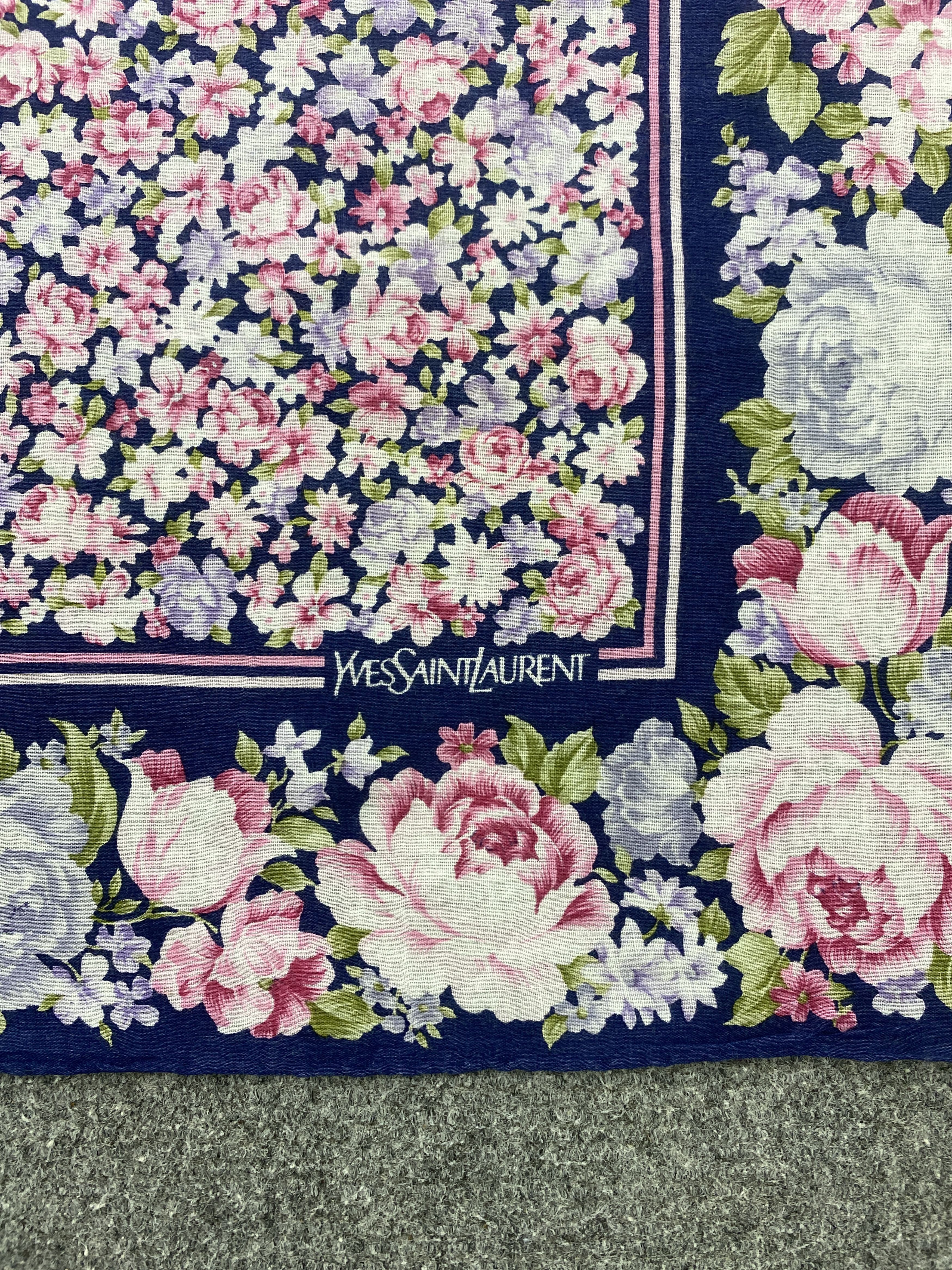 Yves Saint Laurent Yves Saint Laurent Handkerchief / Neckerchief HKC0764 Size ONE SIZE - 5 Thumbnail