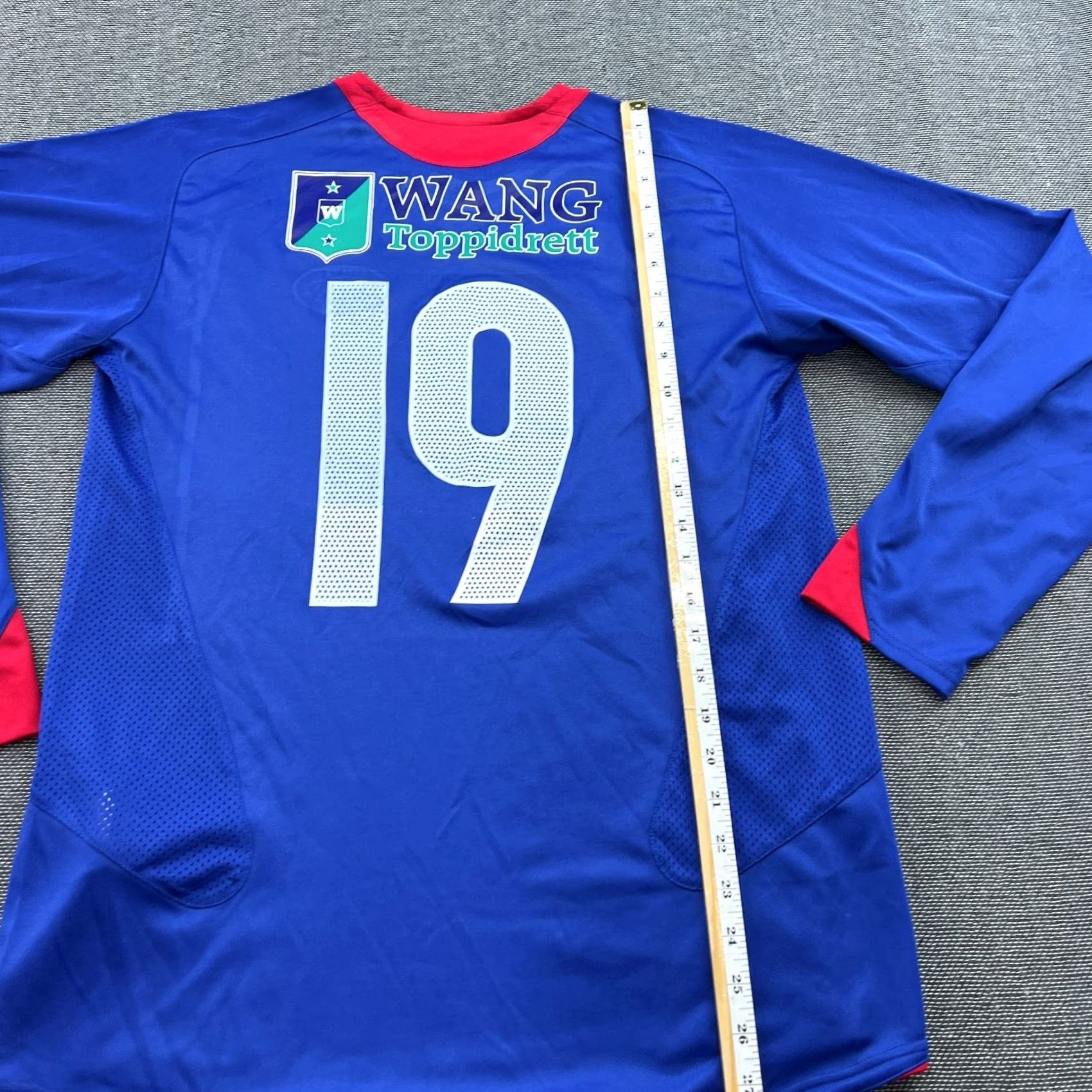 Nike Nike Valerenga 2006-2007 Home Football Jersey Mens Medium Blue T-Shirt Athletic Moisture Wicking Quick Dry Vintage Player Issue Exhibition Mens Size US M / EU 48-50 / 2 - 5 Thumbnail