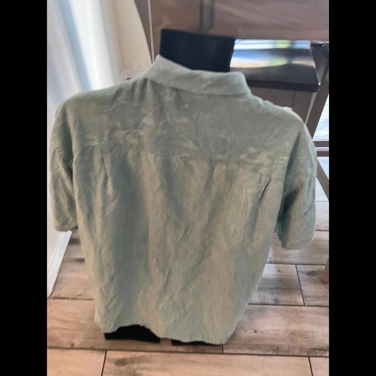 Designer Mens Used Island Shores Button Size US XL / EU 56 / 4 - 3 Thumbnail