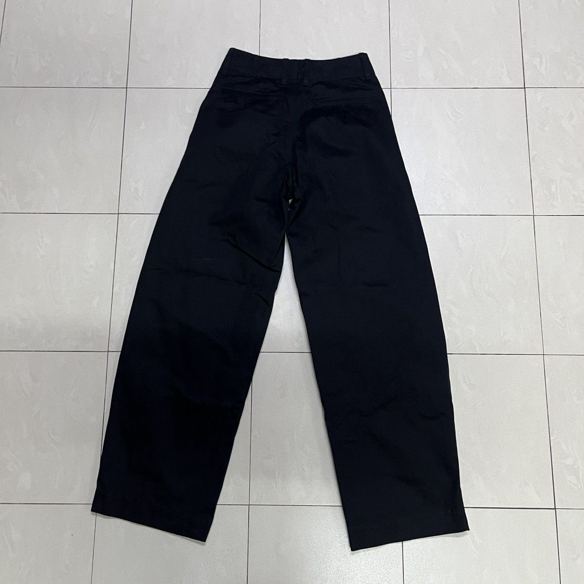 Uniqlo Uniqlo U Balloon Baggy Pants Size 28" / US 6 / IT 42 - 9 Thumbnail