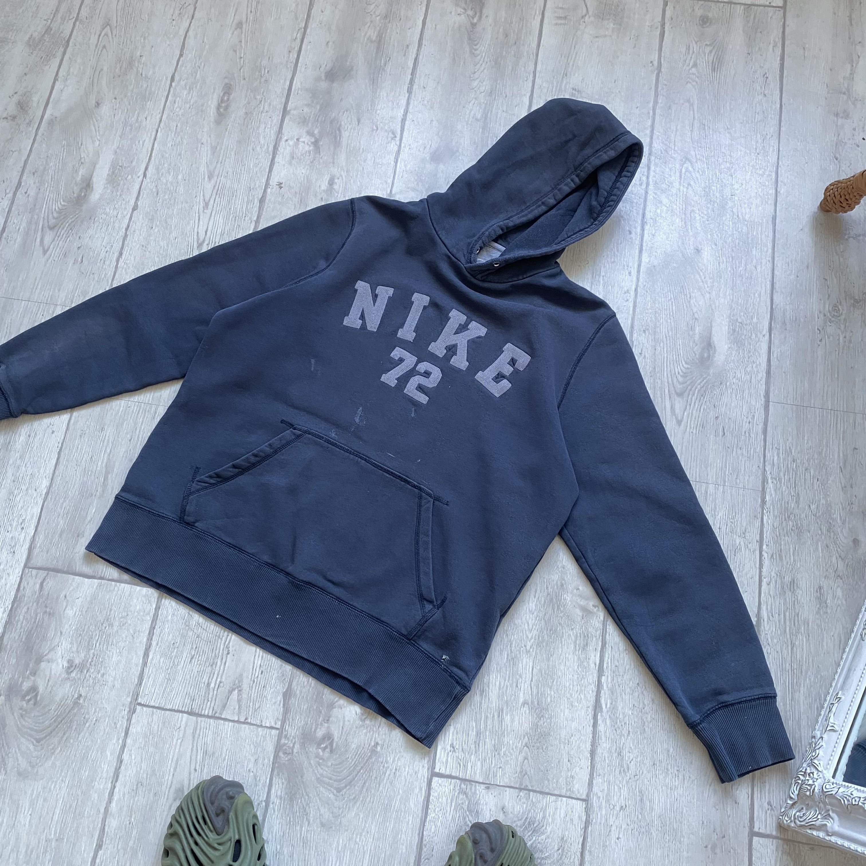Nike 🦏 Vintage Nike Center logo Hoodie Distressed trashed Size US M / EU 48-50 / 2 - 2 Thumbnail