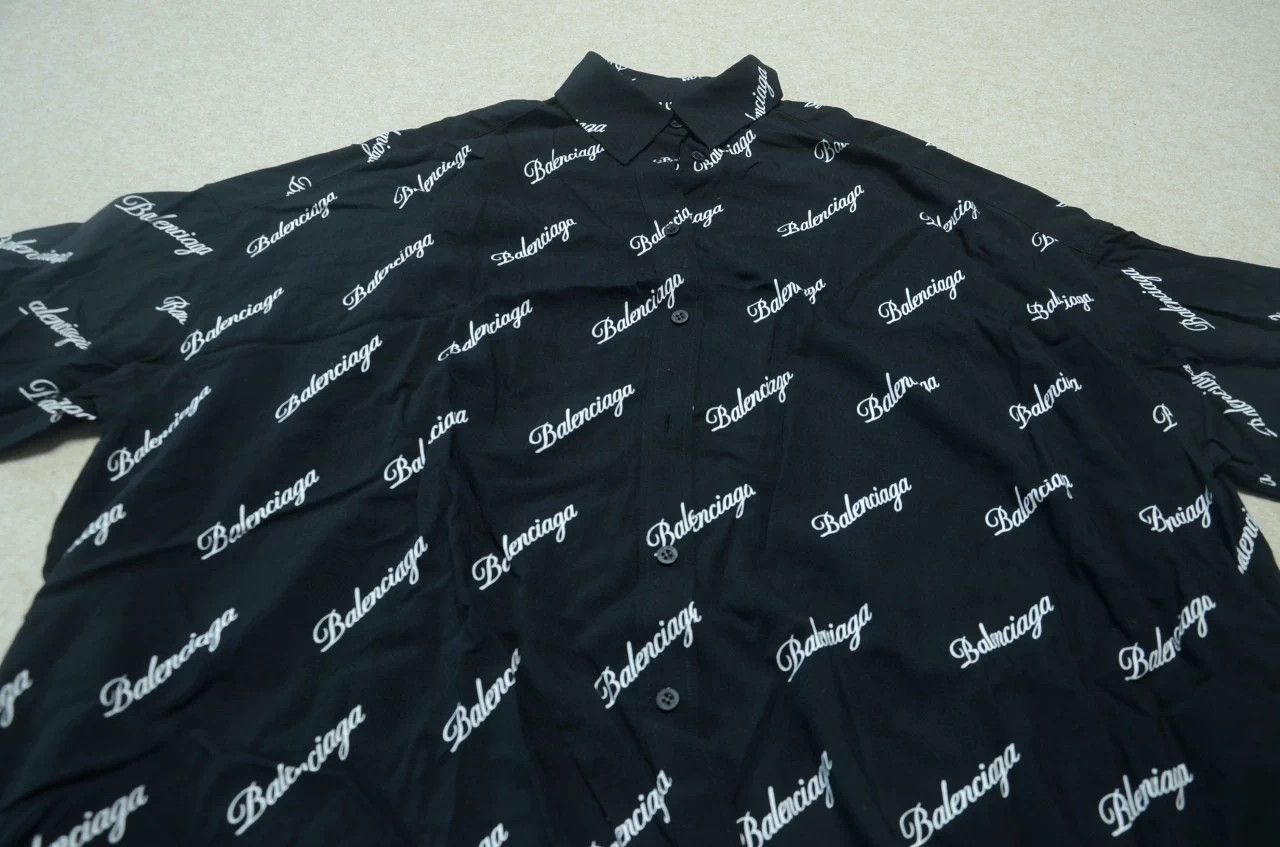 Balenciaga Balenciaga full logo black silk short sleeve shirt Size US M / EU 48-50 / 2 - 2 Thumbnail