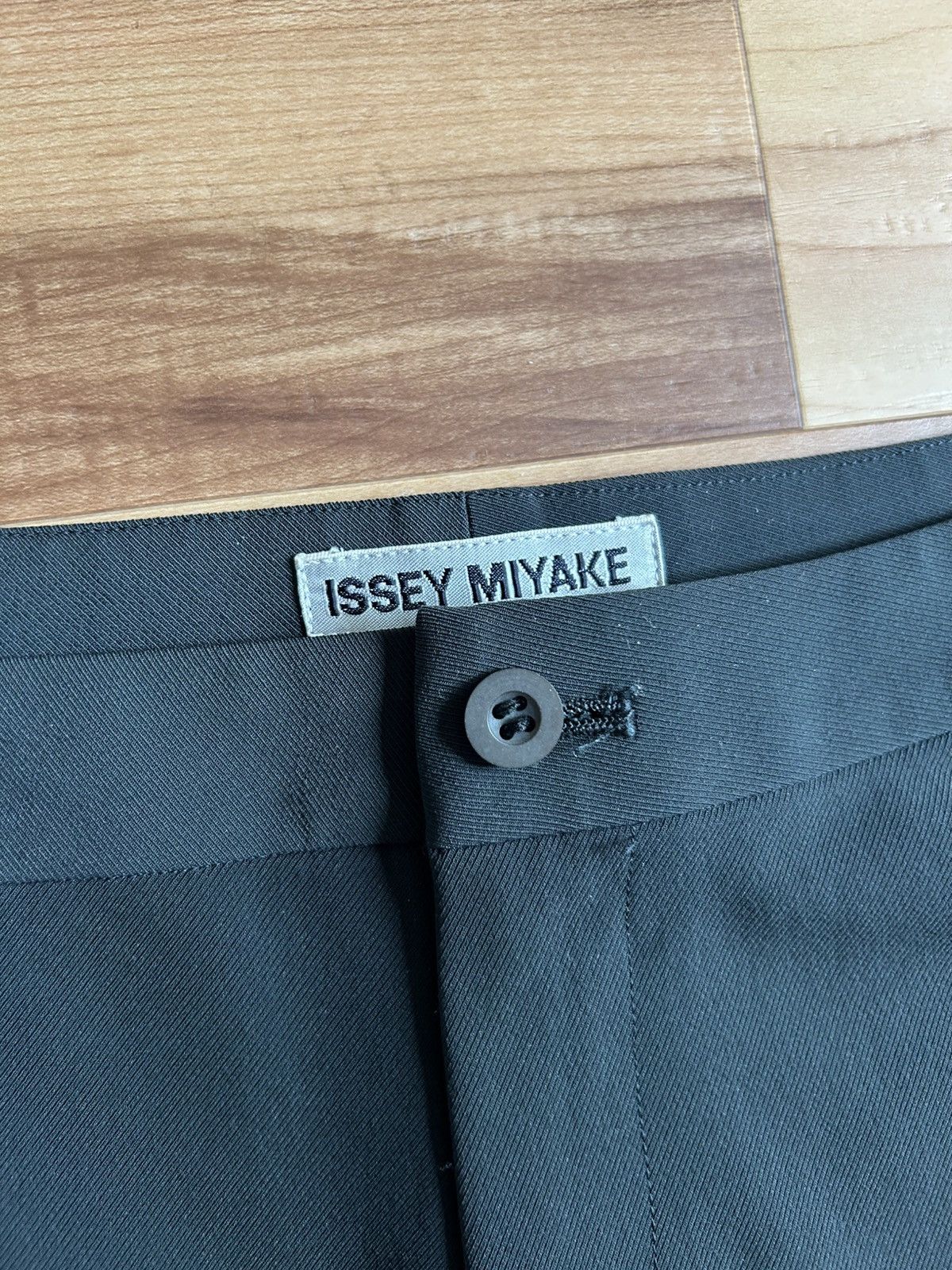 Issey Miyake Issey Miyake Casual Pants Size US 29 - 2 Thumbnail