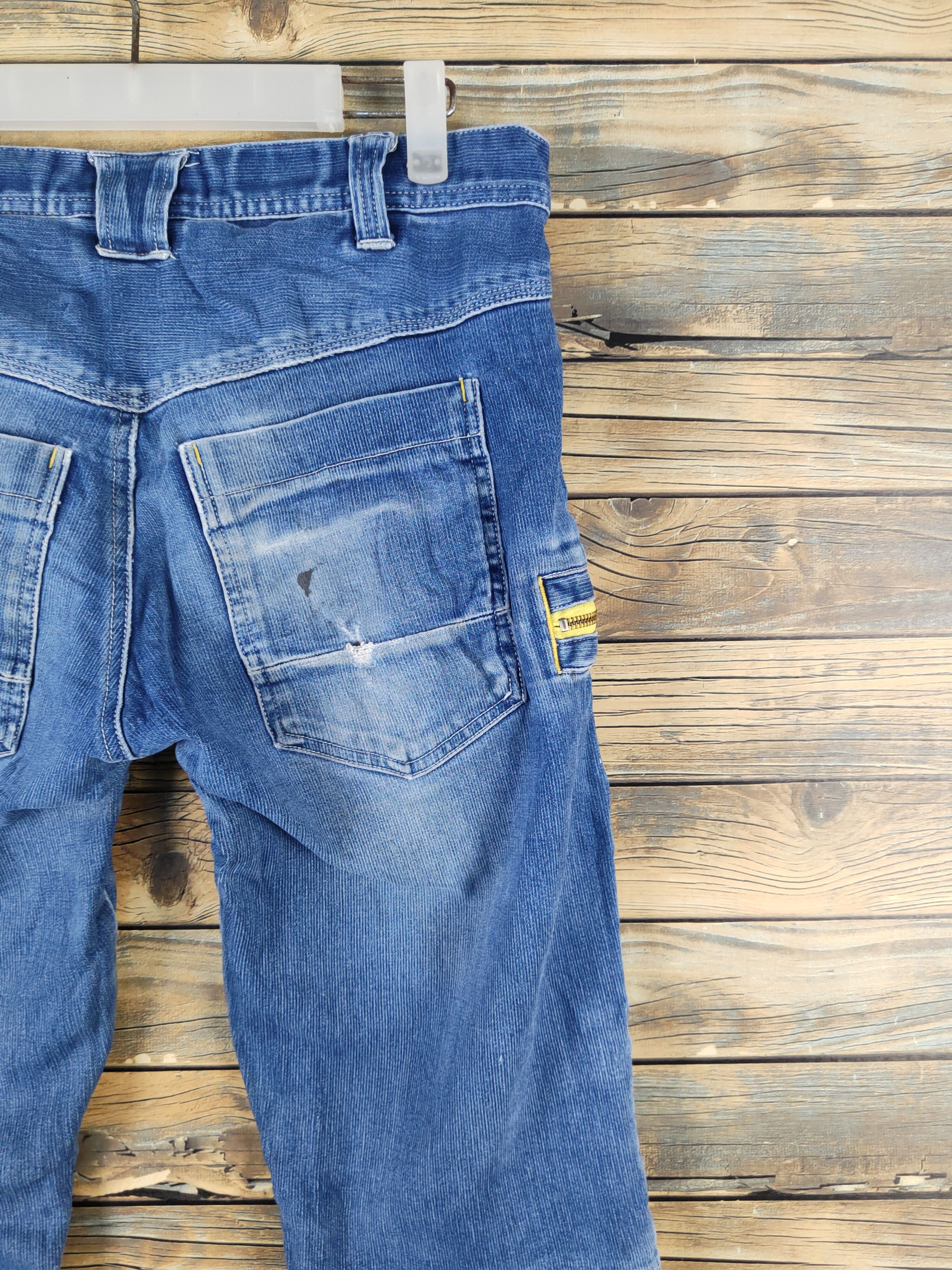 Japanese Brand Toraichi Blue Distressed Ripped Jeans #W2071 Size US 33 - 10 Thumbnail