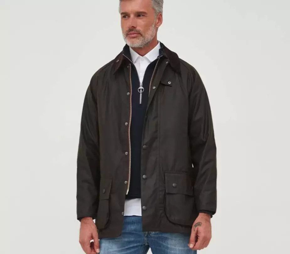 Barbour size 36 ~ U.K. Made - Barbour Beaufort Wax Jacket MSRP$495 Size US S / EU 44-46 / 1 - 2 Thumbnail