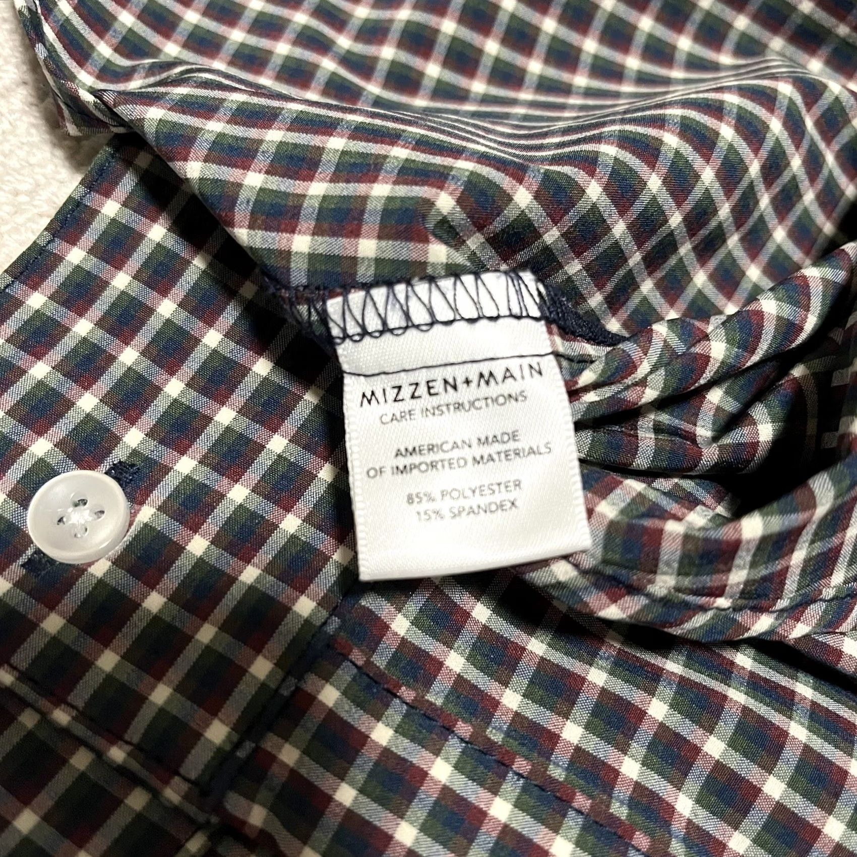 Mizzen+Main Mizzen+Main Shirt Mens Leeward Trim Fit Medium Blue and Burgundy Gingham Check Button-Up Long Sleeve Collared Twill Knit Size US M / EU 48-50 / 2 - 5 Thumbnail