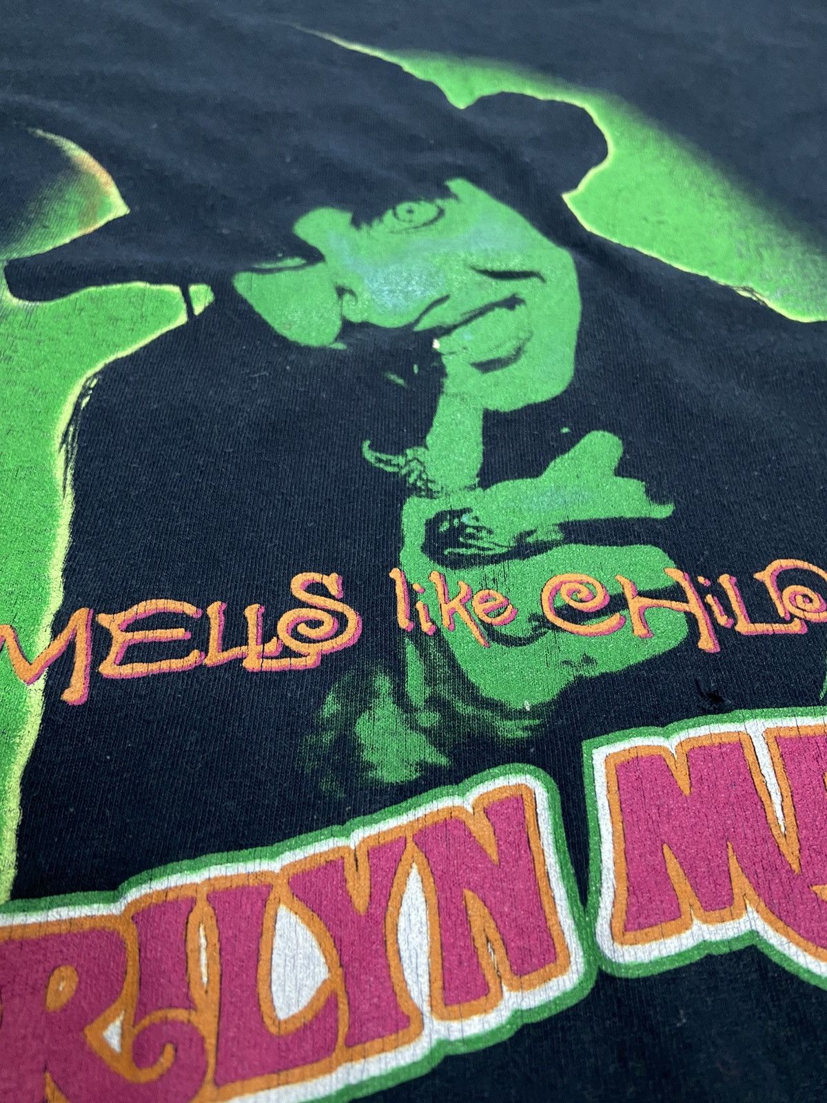 Band Tees Vintage Marilyn Manson Smells Like Children Tee Shirt Size US XL / EU 56 / 4 - 2 Thumbnail