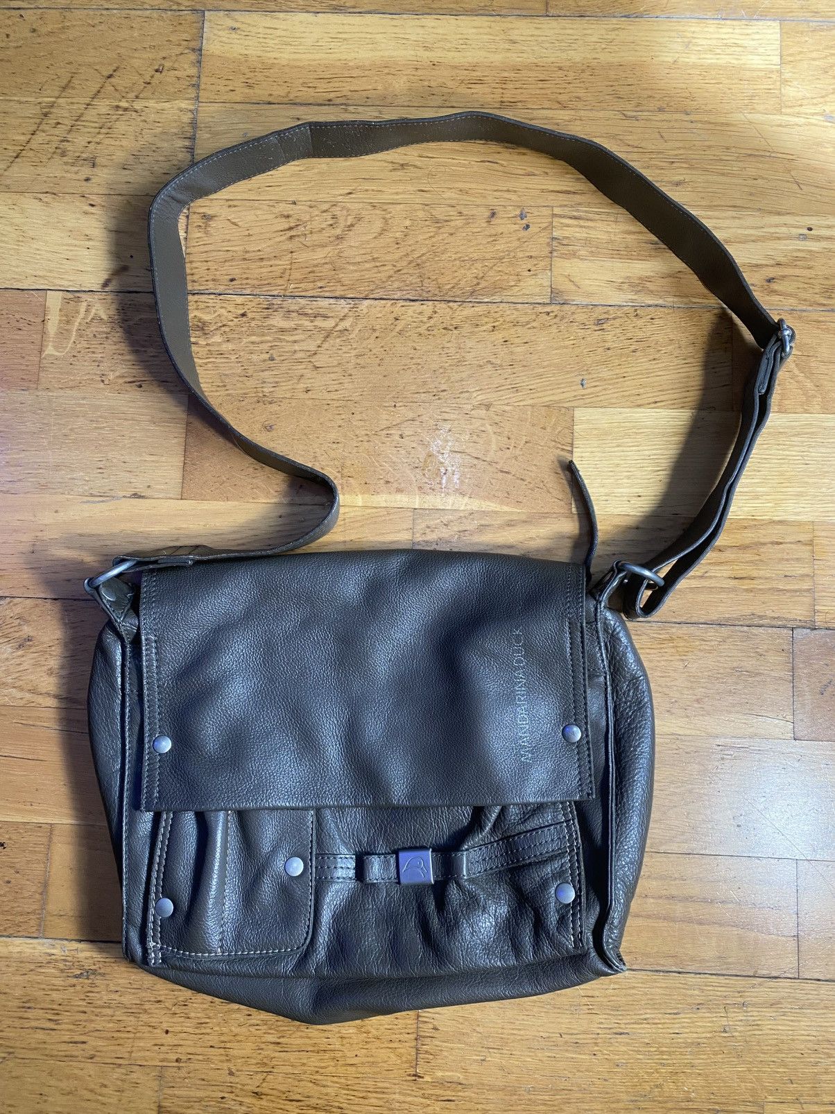 Mandarina Duck Mandarina Duck Vintage Messenger Crossbody Bag Size ONE SIZE - 1 Thumbnail
