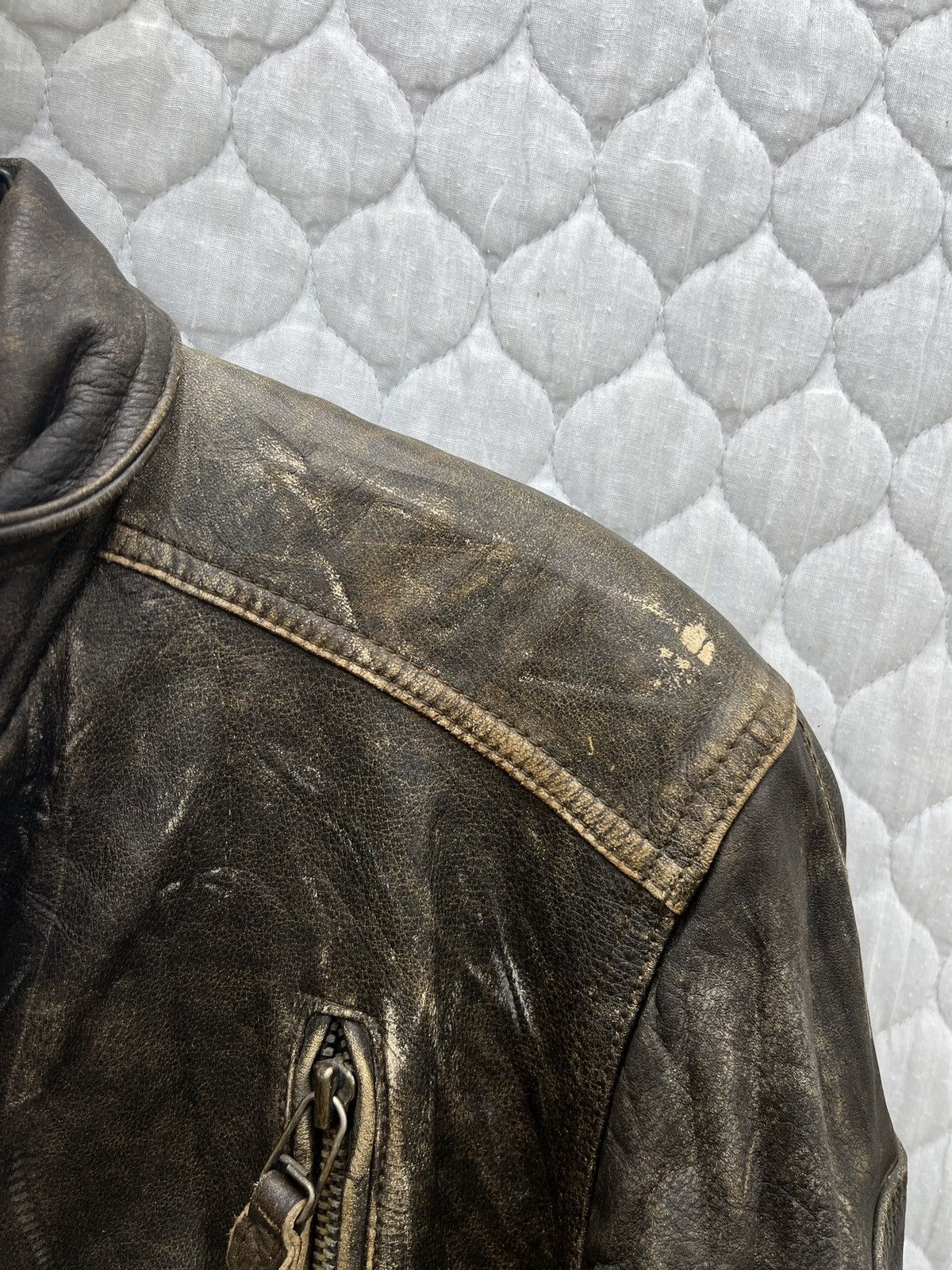 Vintage 🔥🔥🔥STEALS CAPTAIN CHARLES LINDBERG TRIUMPH LEATHER JACKET Size US M / EU 48-50 / 2 - 9 Thumbnail