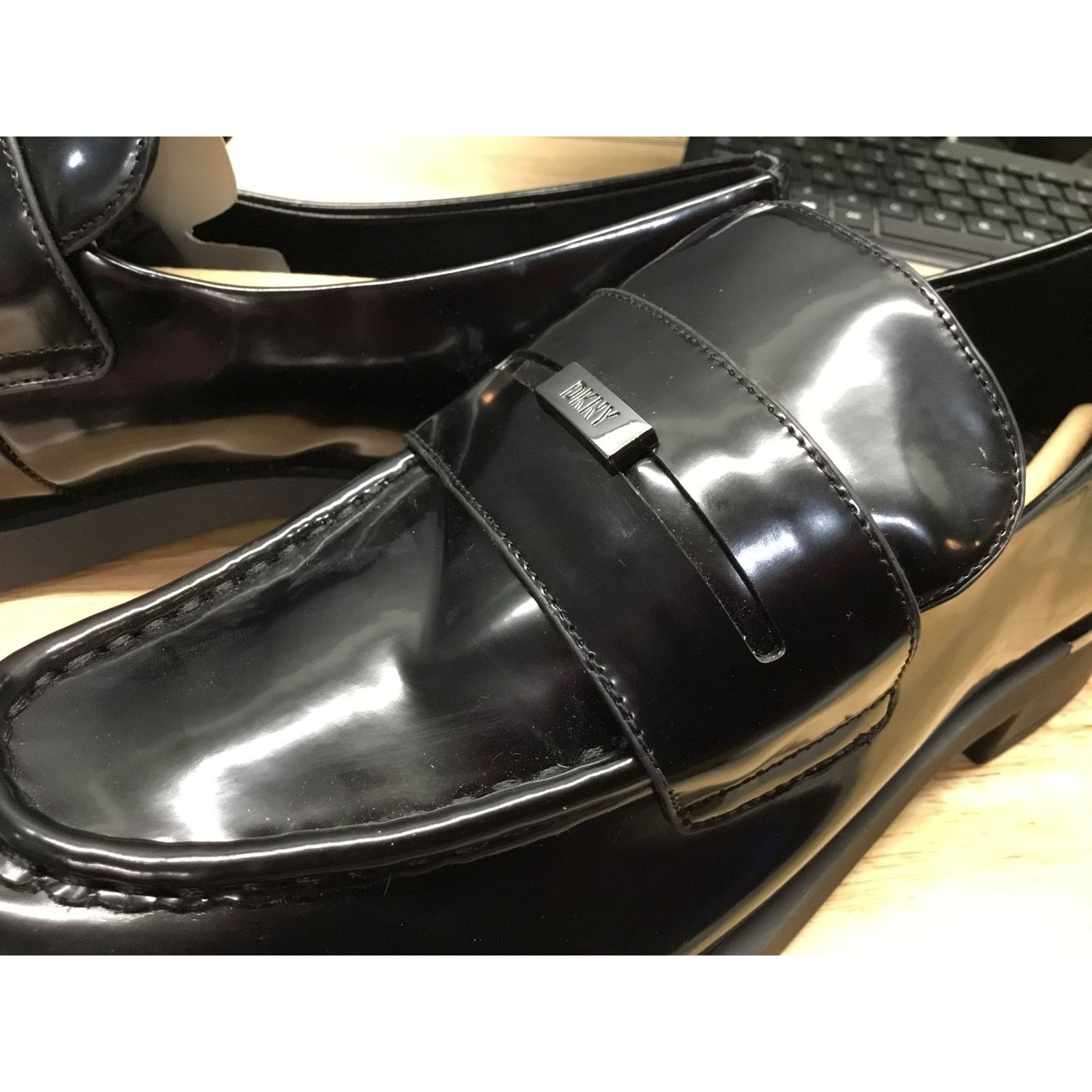 DKNY DKNY Ivette Women's 9 Black Patent Leather Slip-On Loafers Size US 9 / IT 39 - 6 Thumbnail