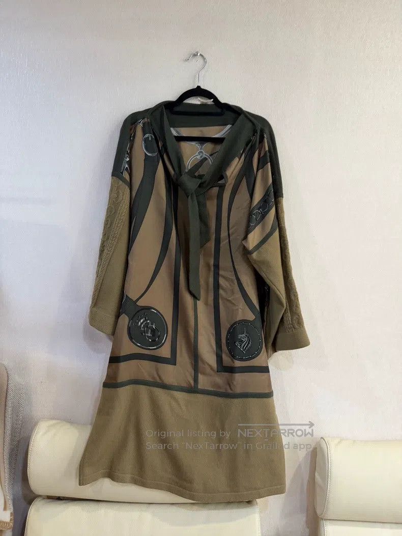 Hermes Hermes Women's Equestrian Style Classic Element Top Size XXS / US 00 / IT 34 - 1 Thumbnail