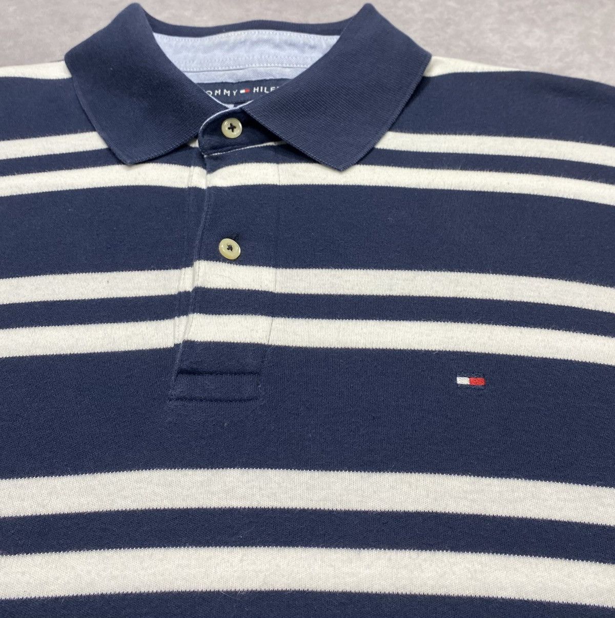 Tommy Hilfiger Vintage Tommy Hilfiger Navy/White Striped Polo Shirt Size US L / EU 52-54 / 3 - 2 Thumbnail